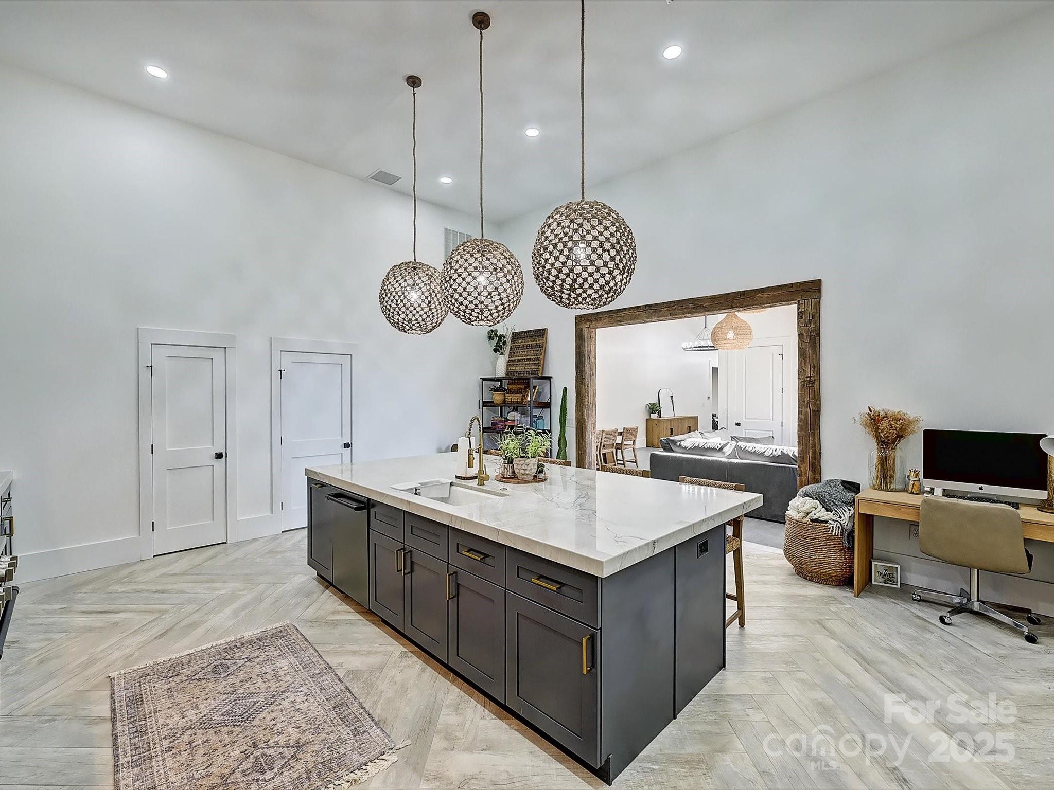 1525 Shinnville Road