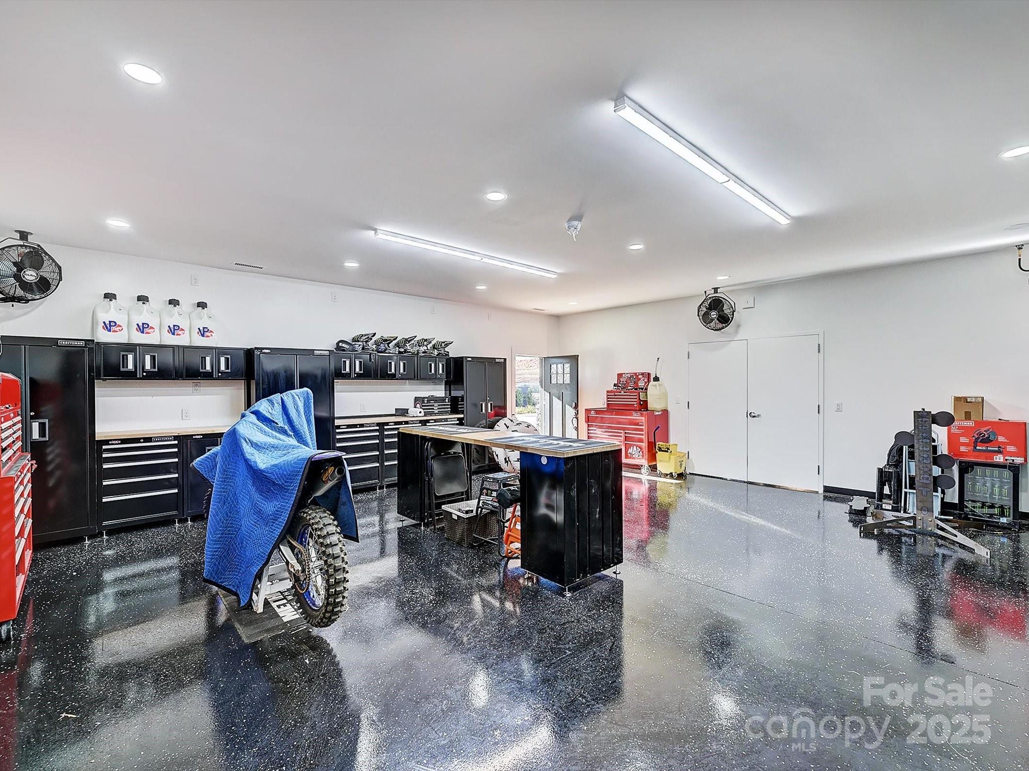 1525 Shinnville Road