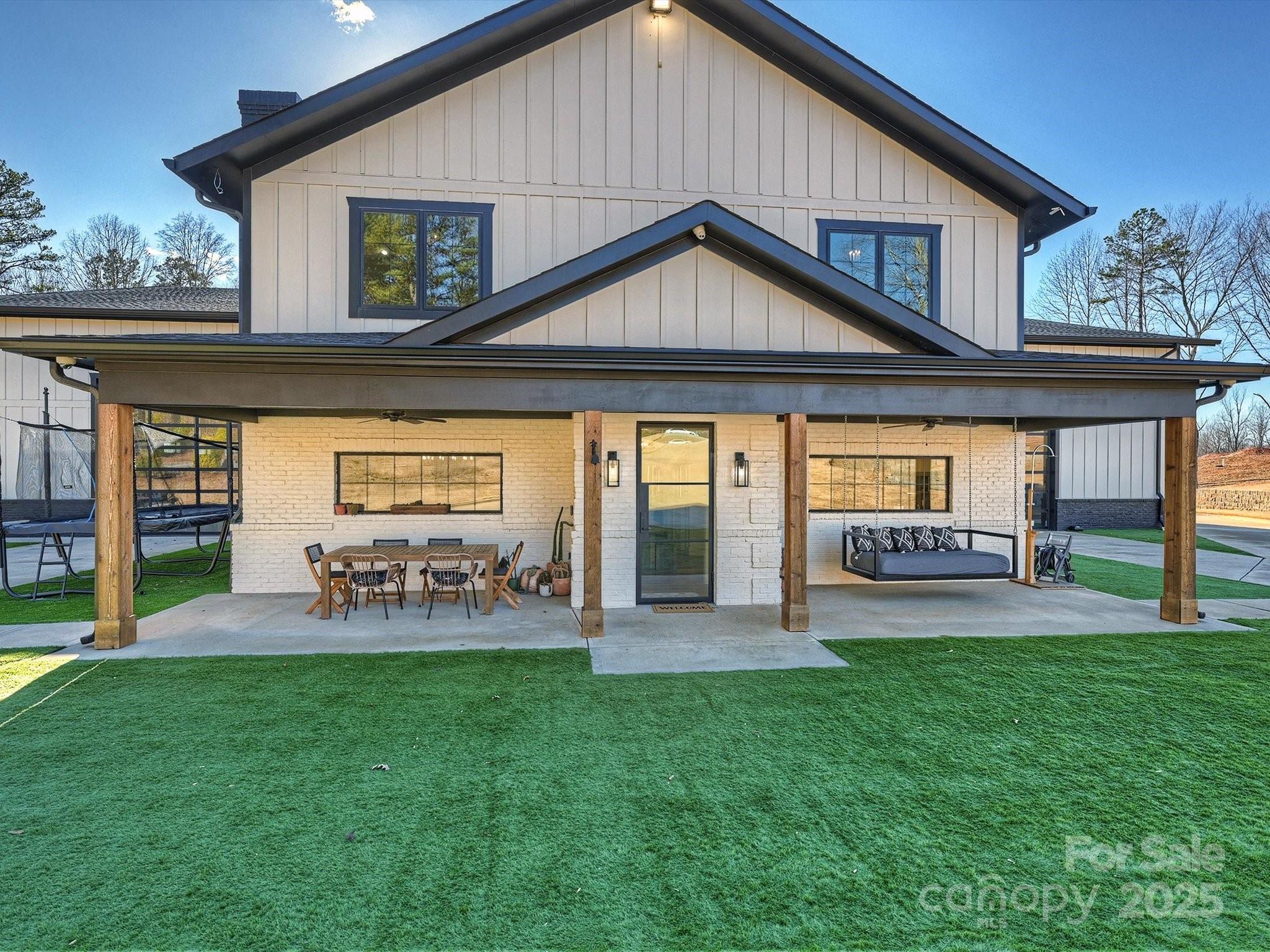 1525 Shinnville Road