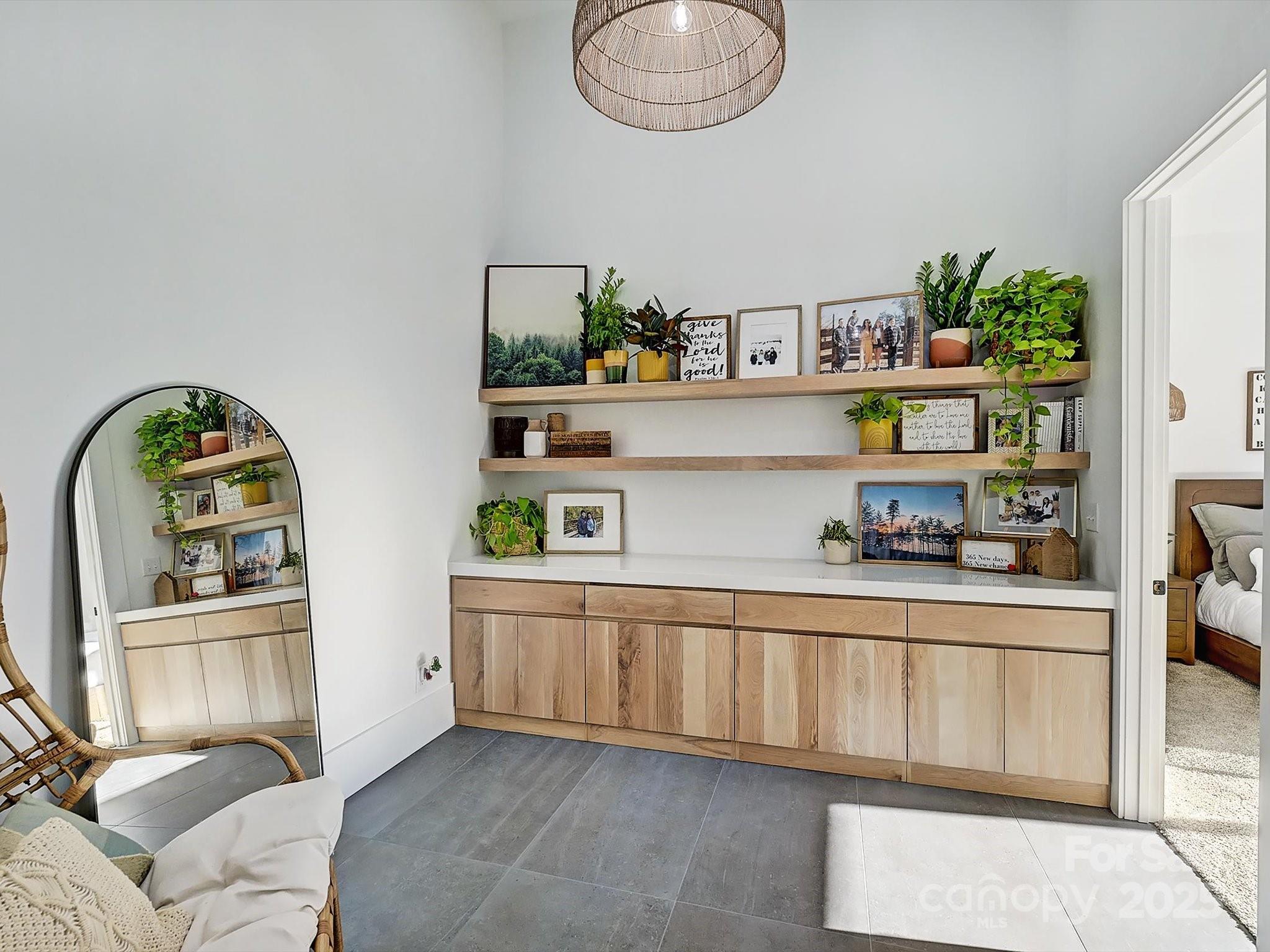 1525 Shinnville Road