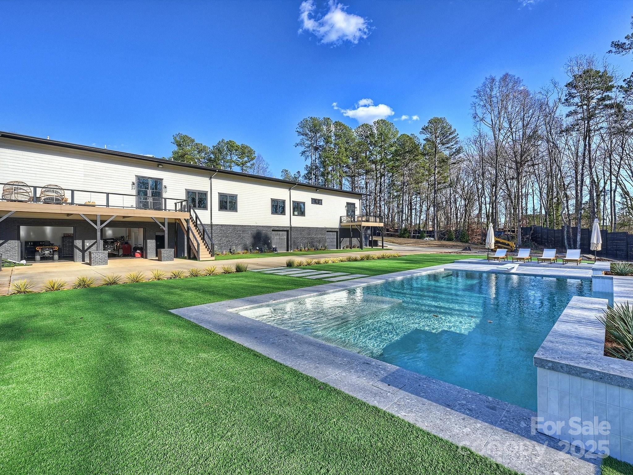 1525 Shinnville Road