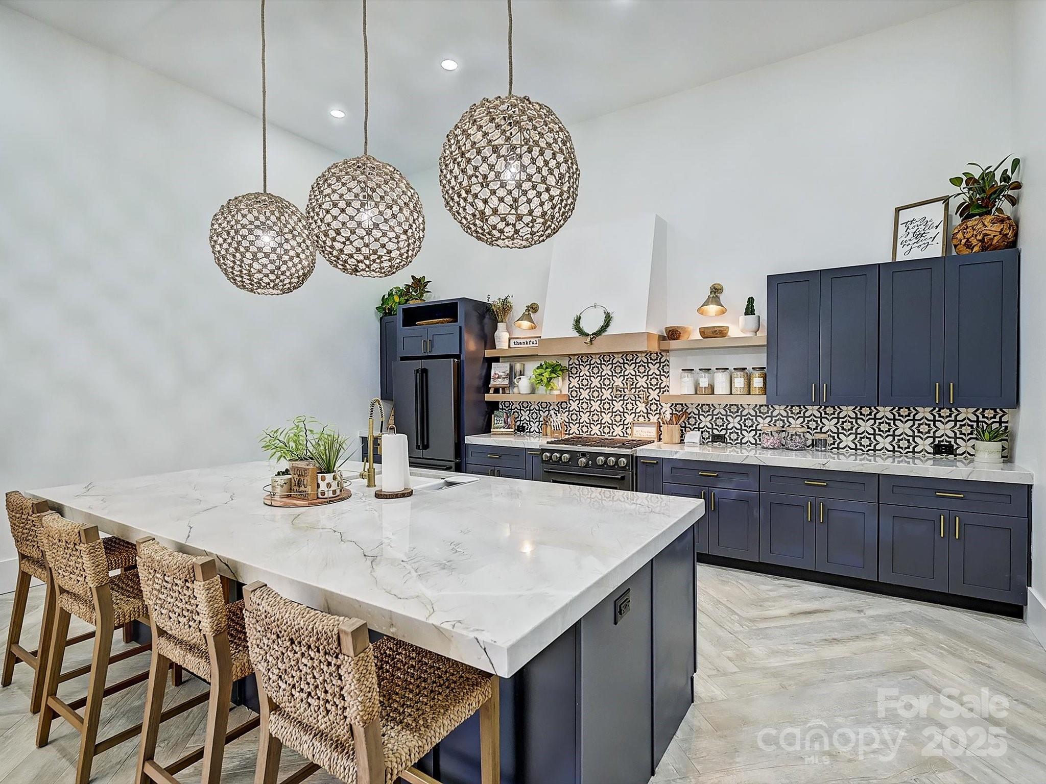 1525 Shinnville Road