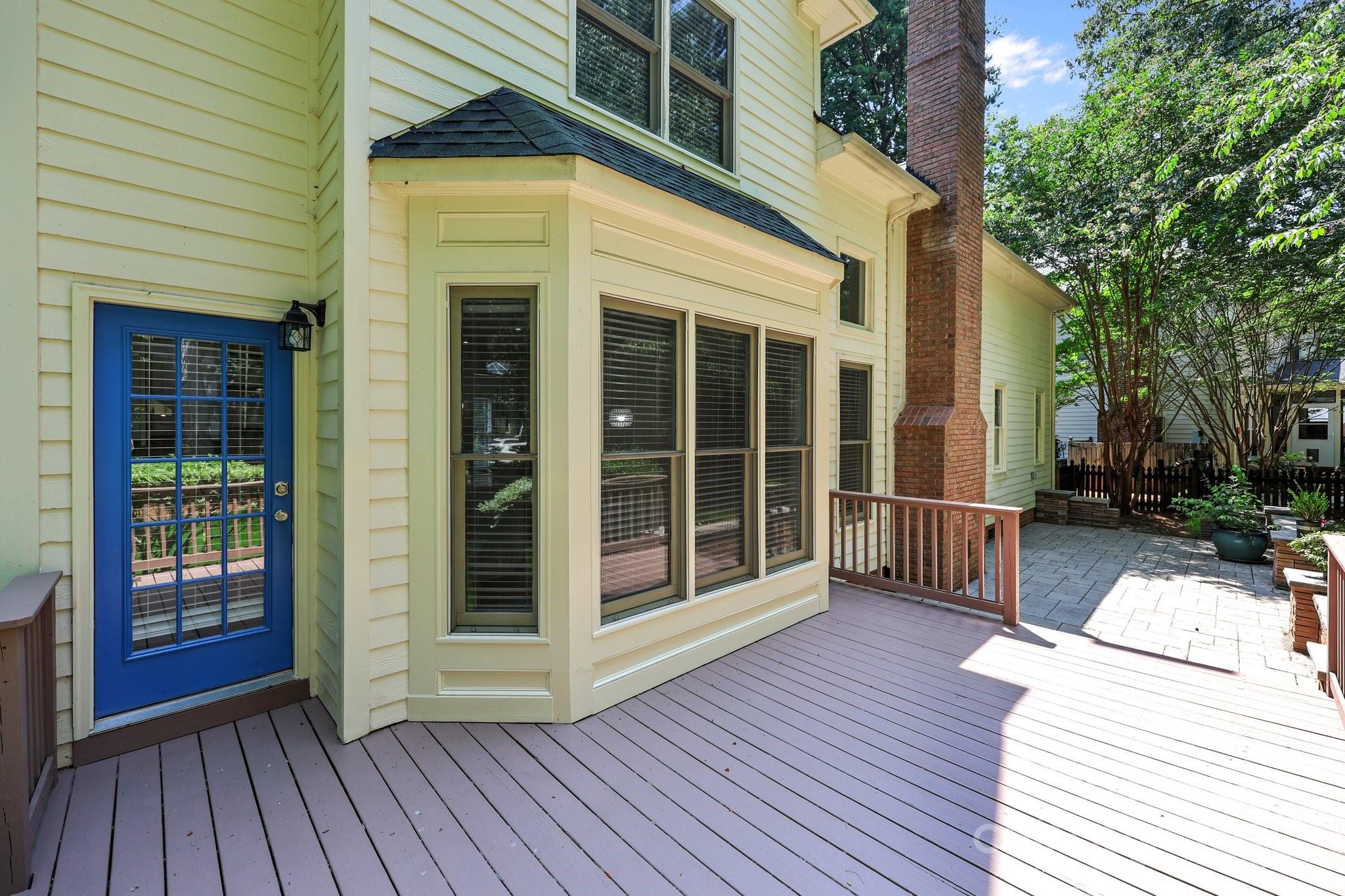 15400 Groveland Street