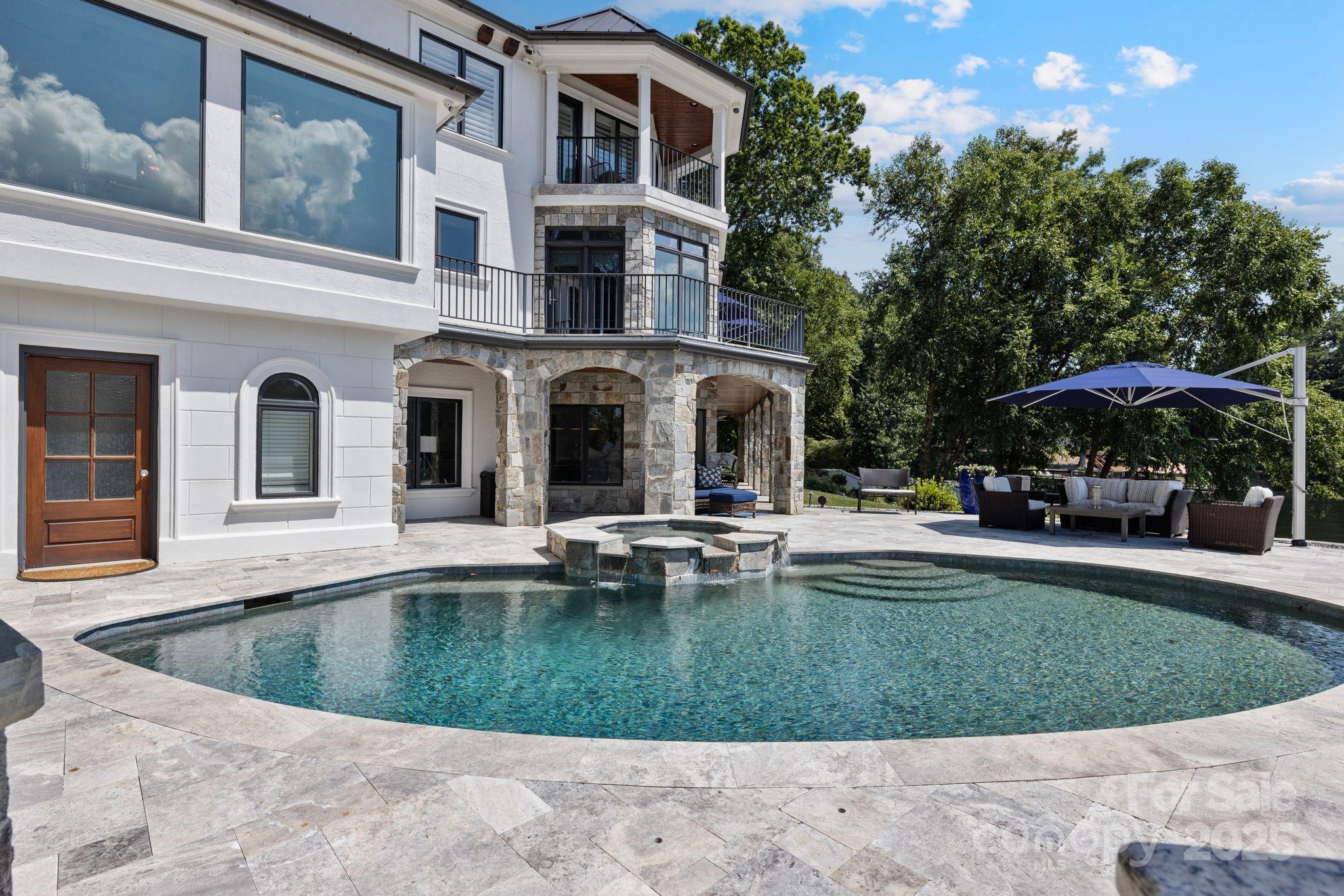 140 Larkhaven Lane