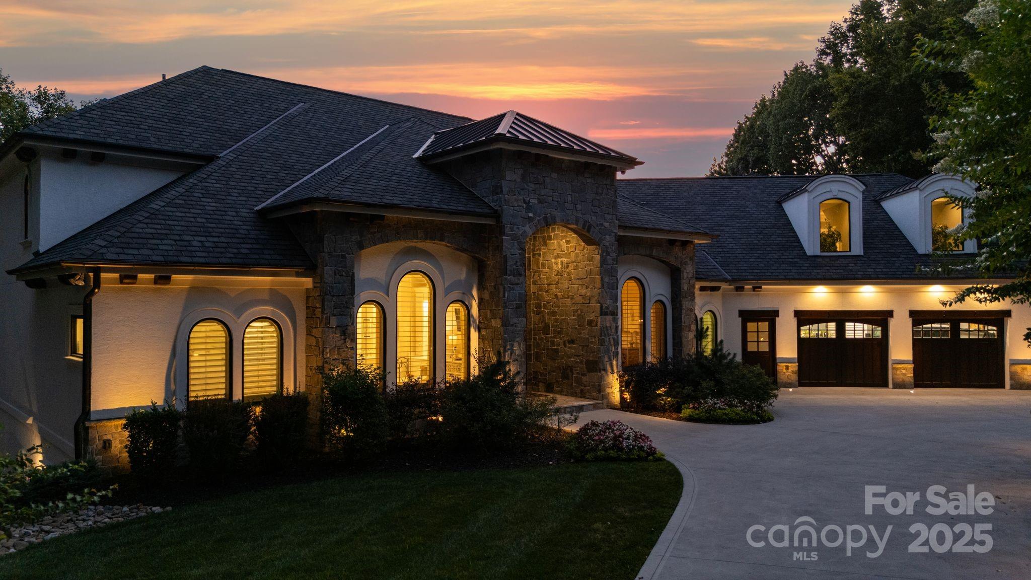140 Larkhaven Lane