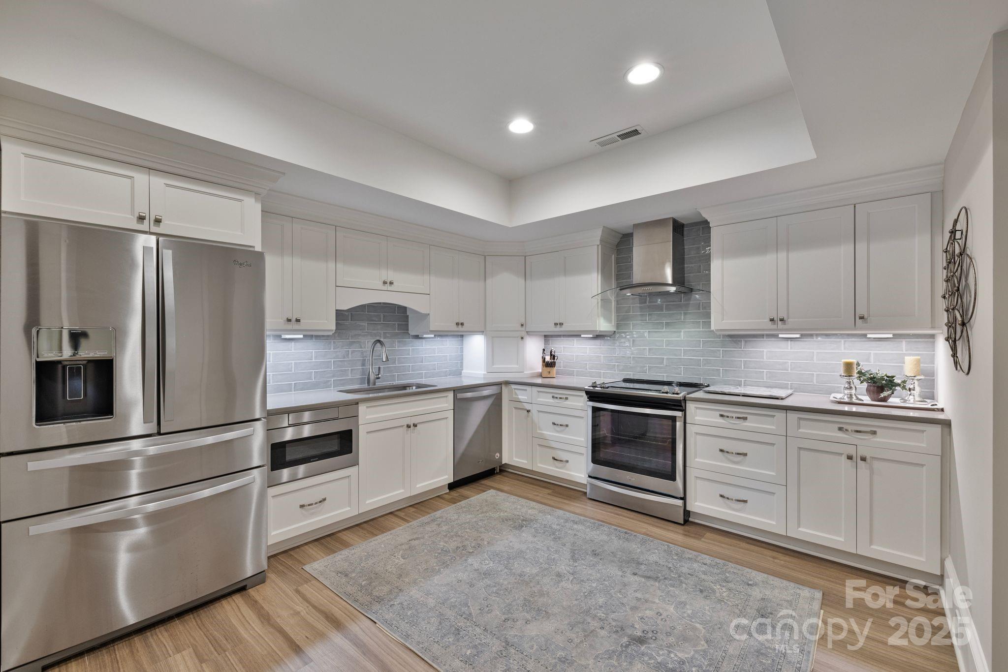 140 Larkhaven Lane