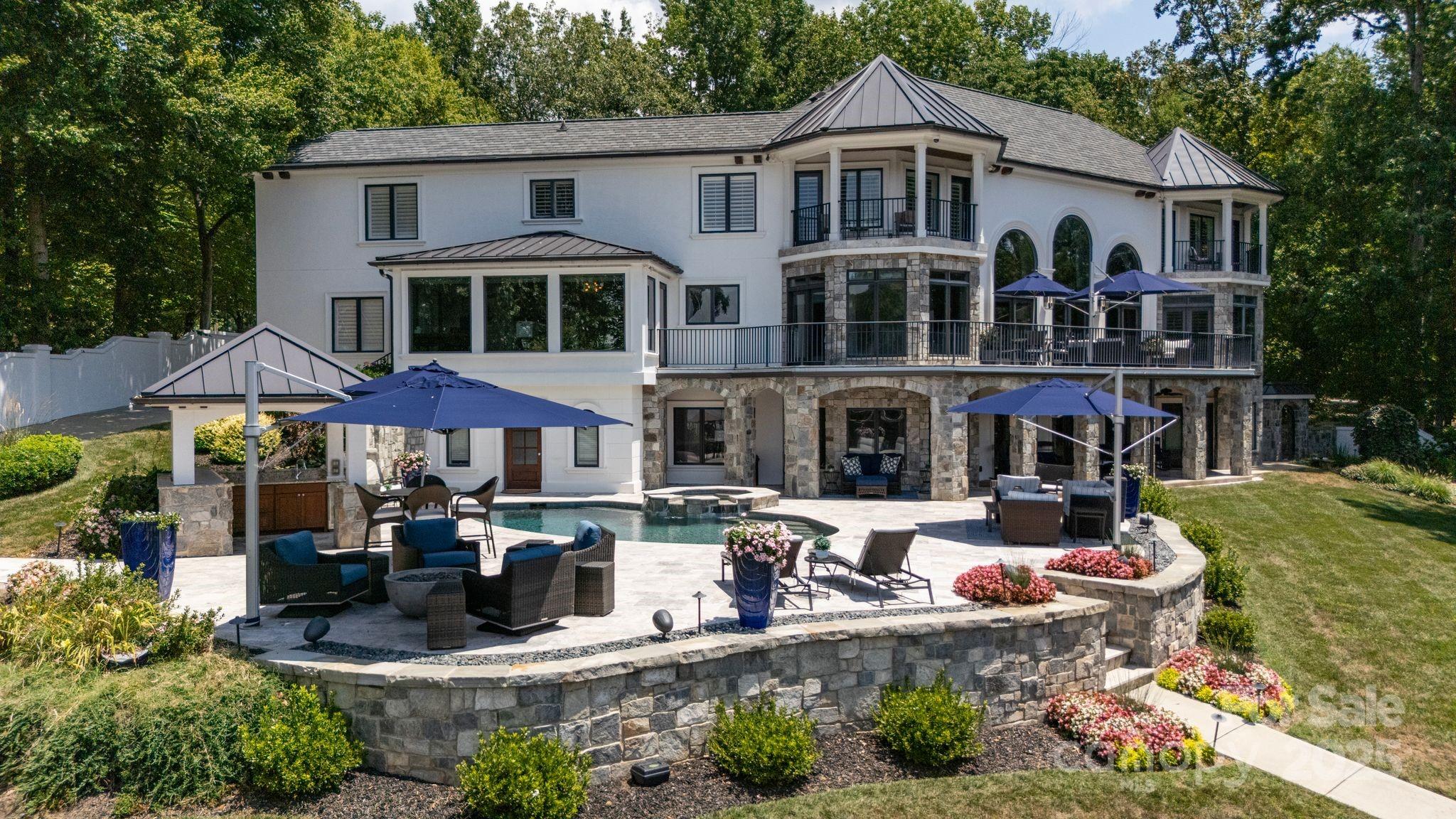 140 Larkhaven Lane