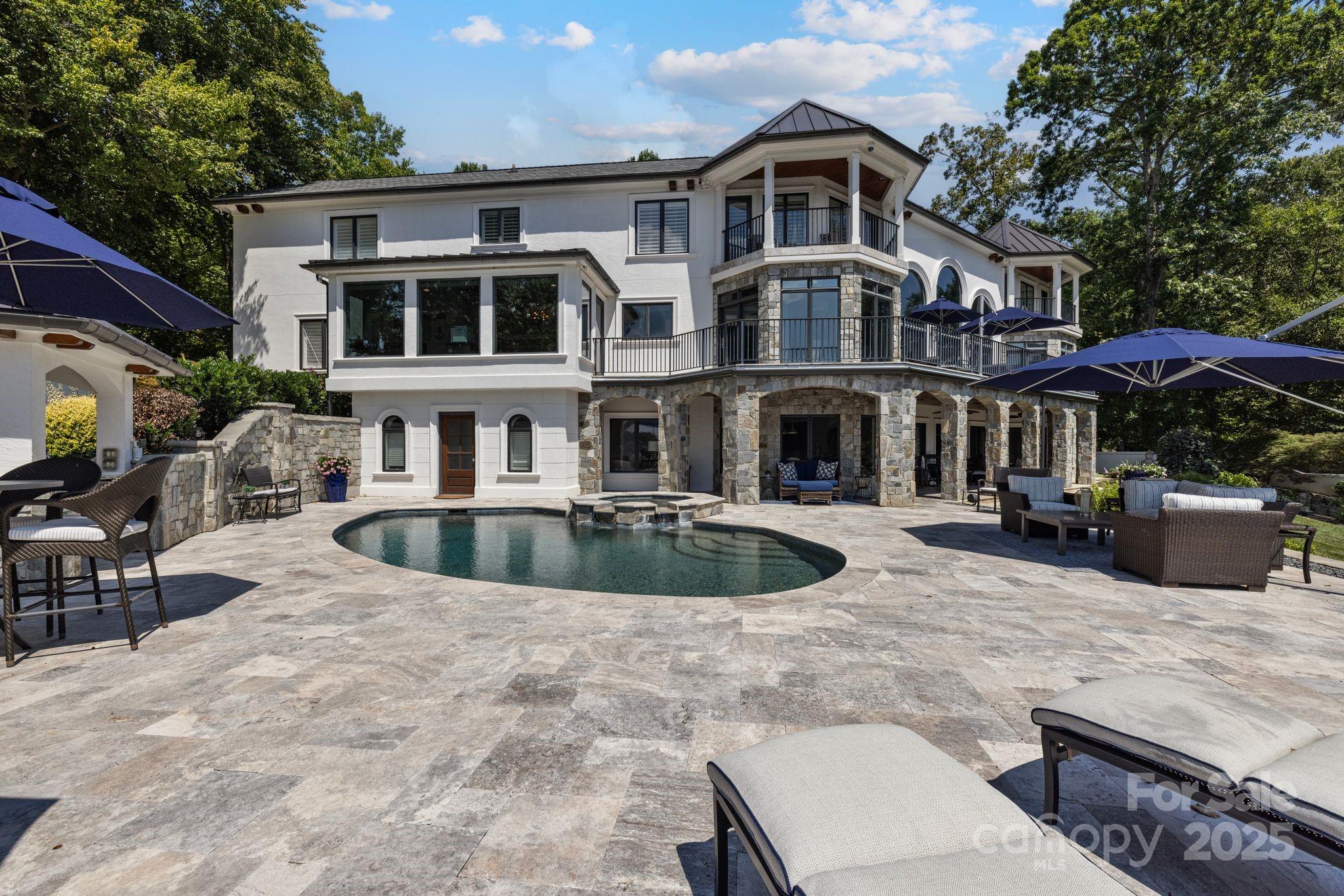 140 Larkhaven Lane