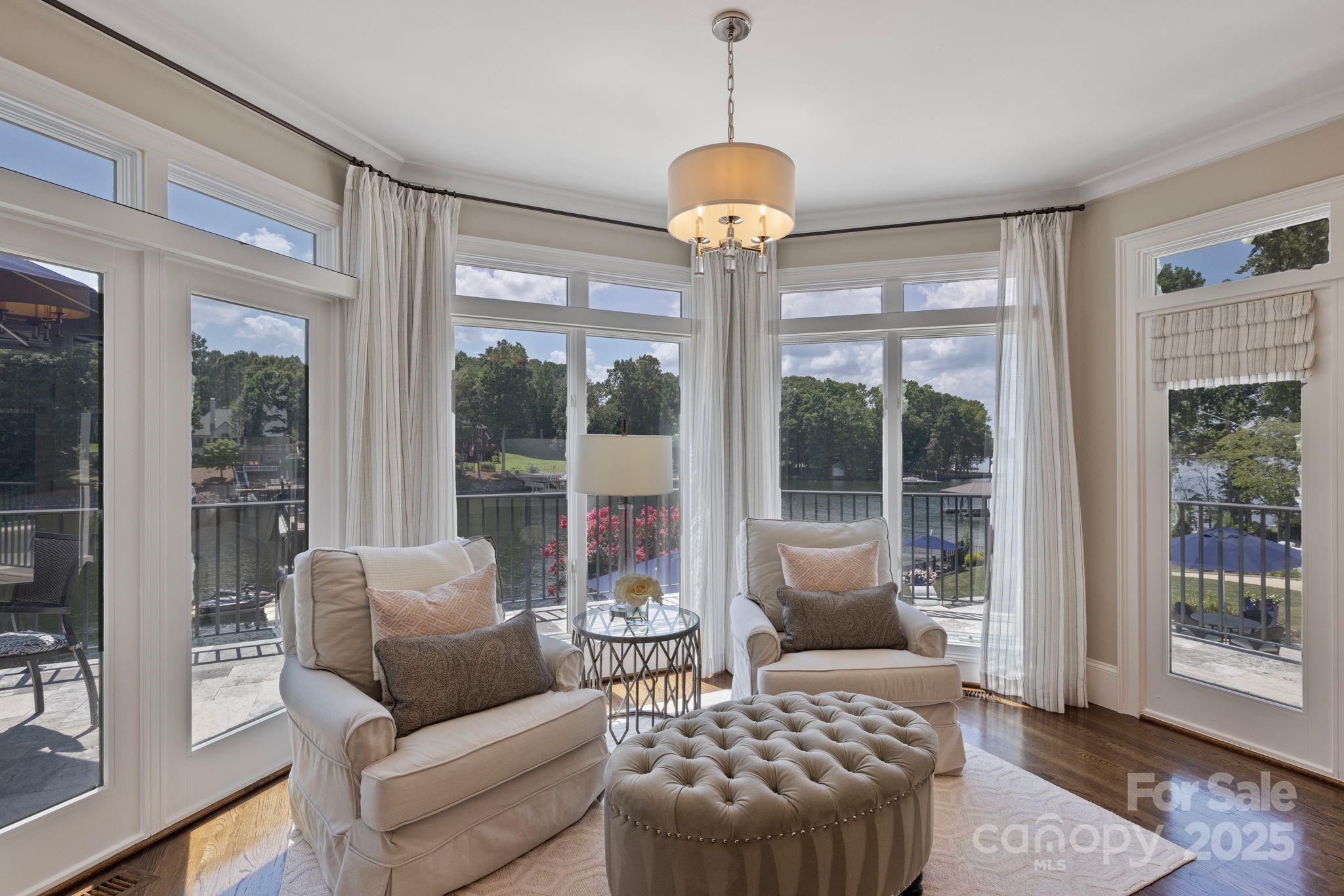140 Larkhaven Lane