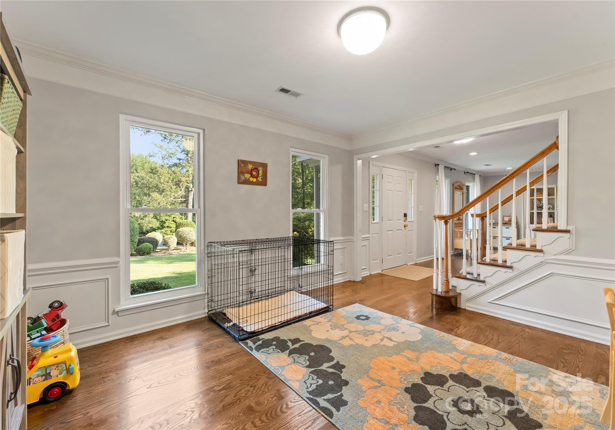 121 Pallisades Court