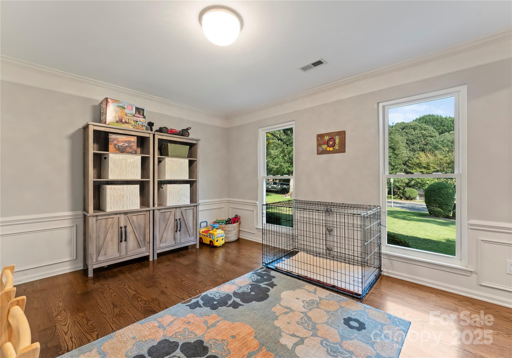 121 Pallisades Court