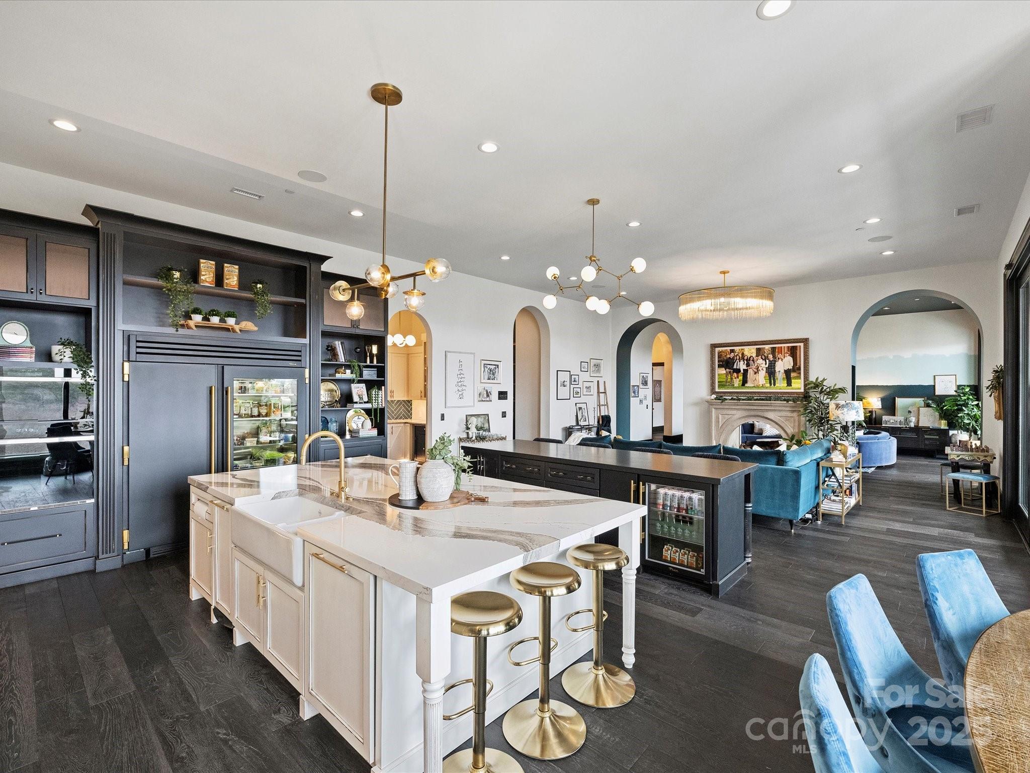 19329 Watermark Drive Unit: 261/262