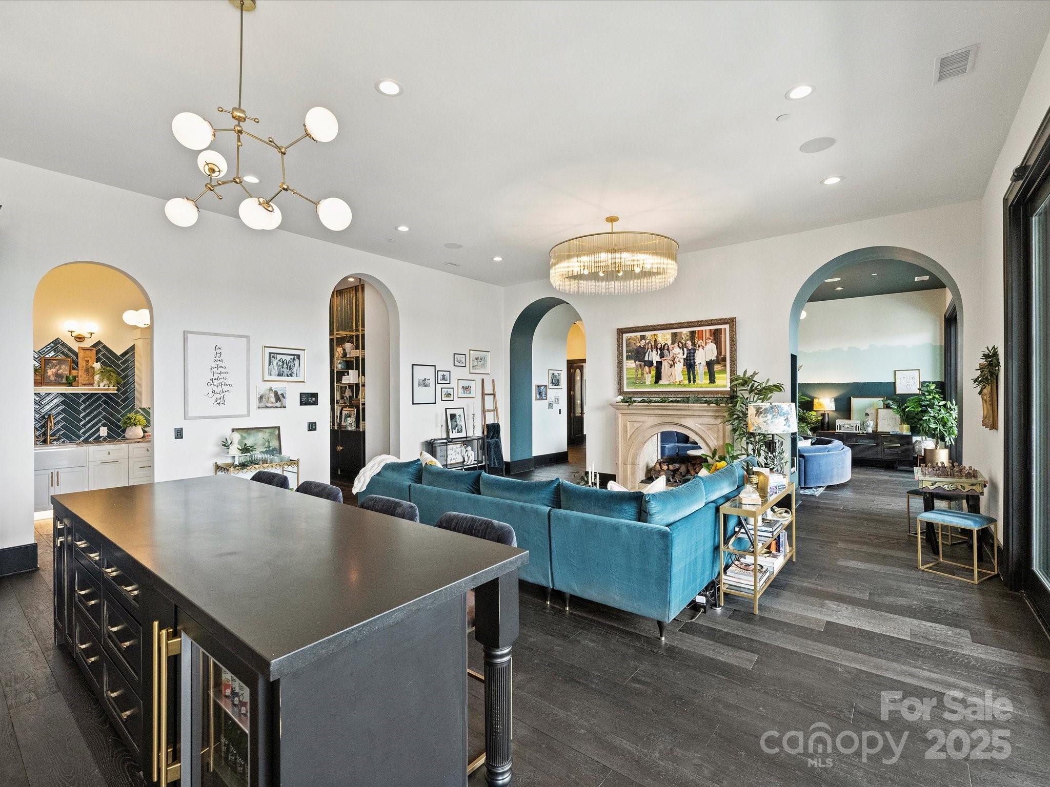 19329 Watermark Drive Unit: 261/262