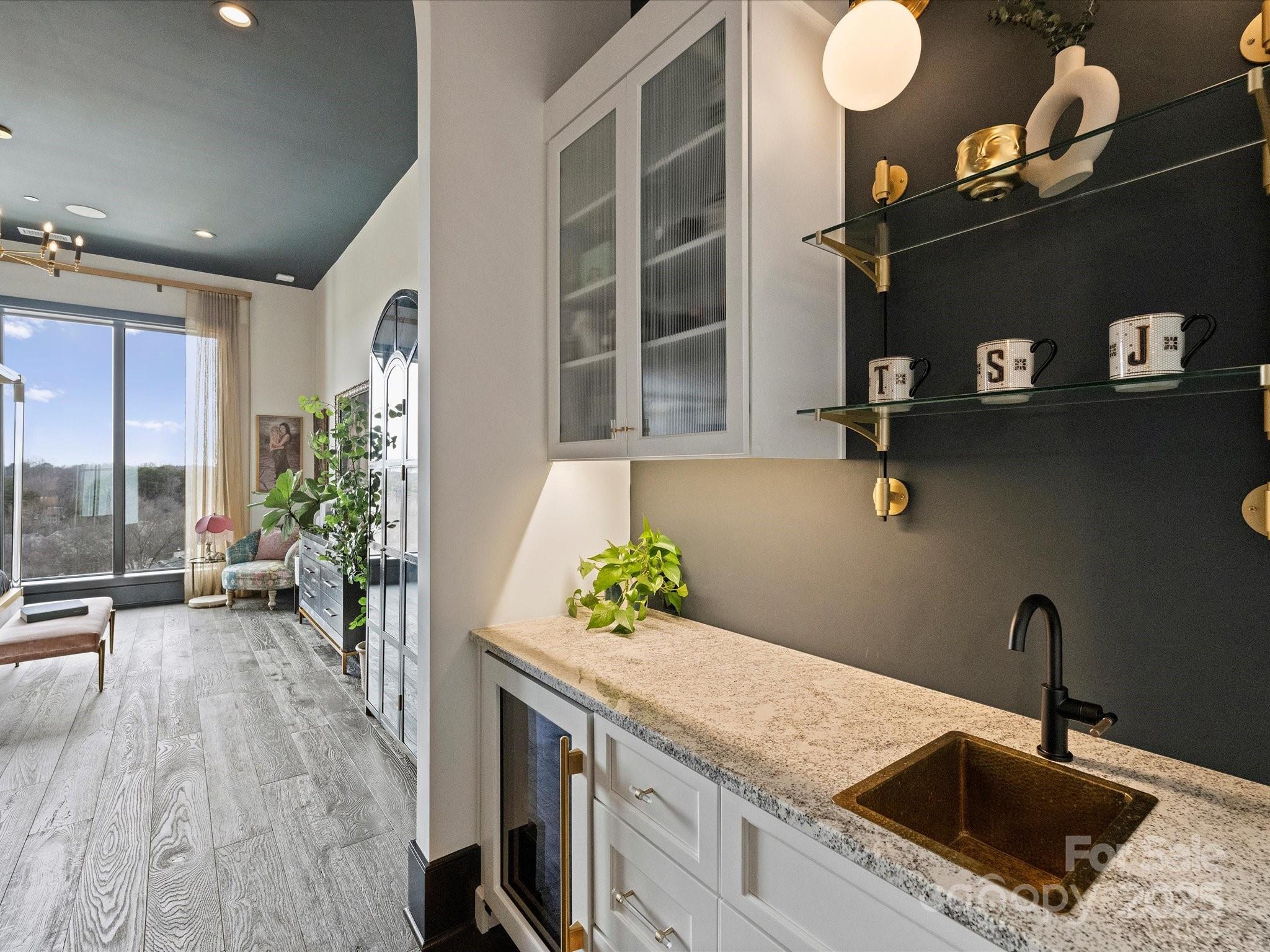 19329 Watermark Drive Unit: 261/262