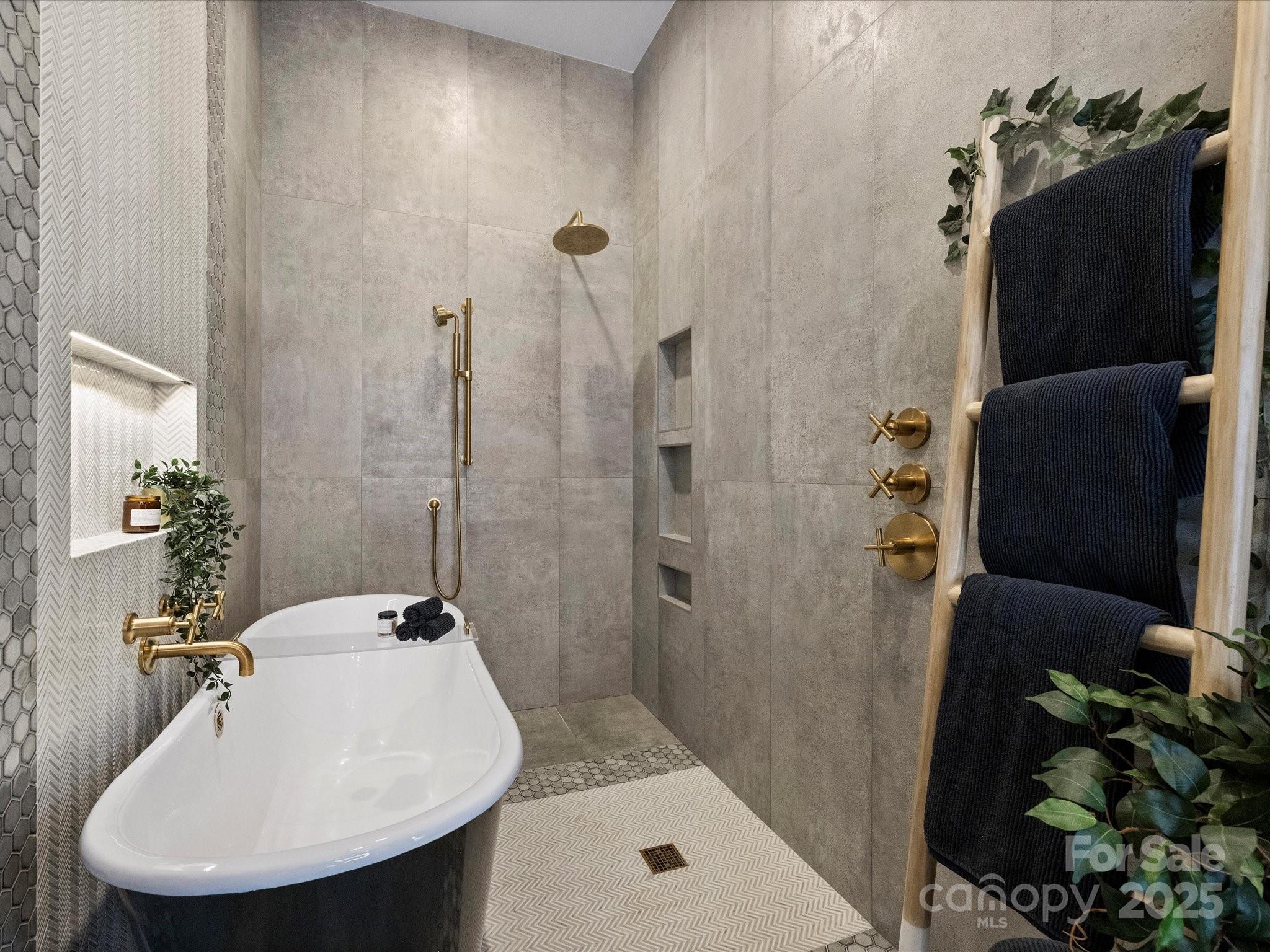 19329 Watermark Drive Unit: 261/262
