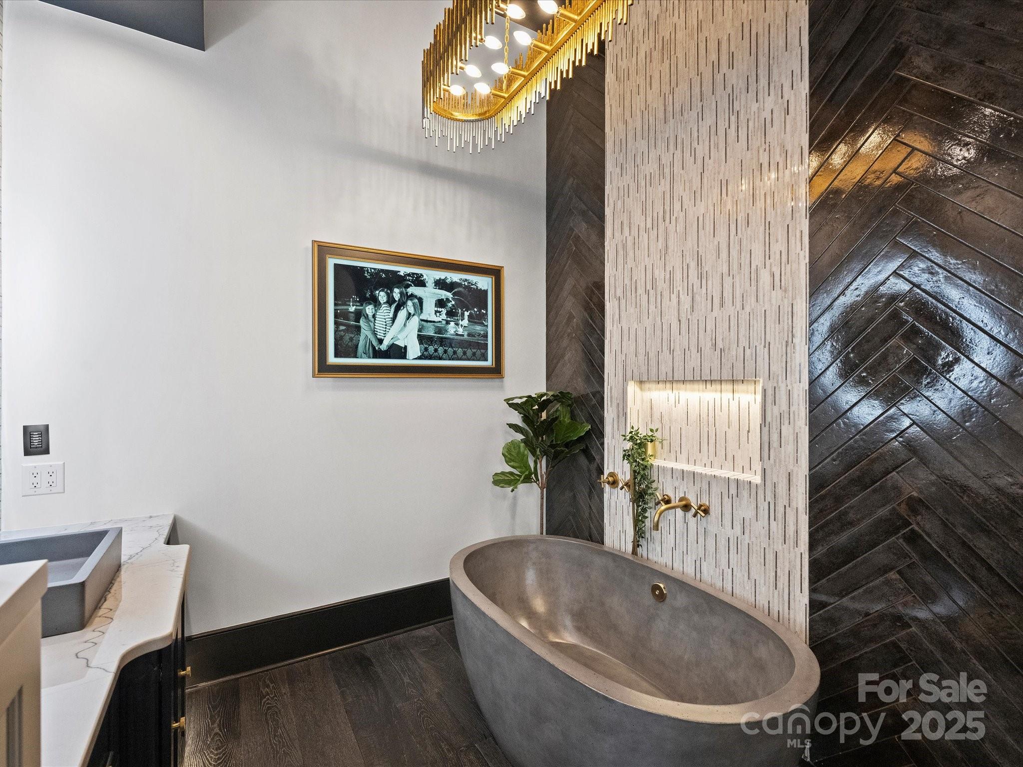 19329 Watermark Drive Unit: 261/262