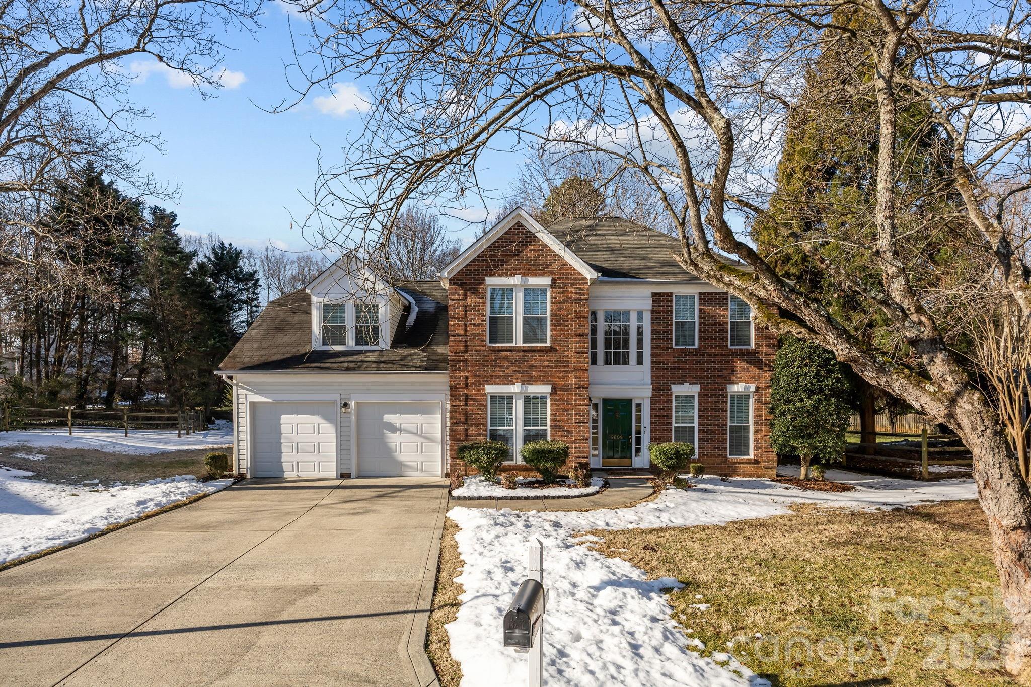 8609 Abbey Brook Court