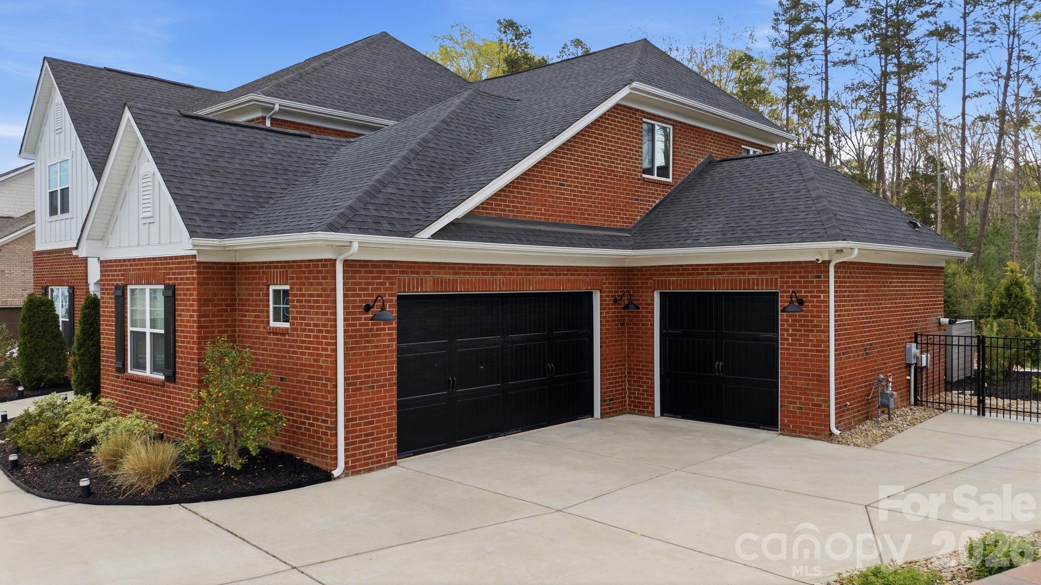 18526 Doves Crest Road