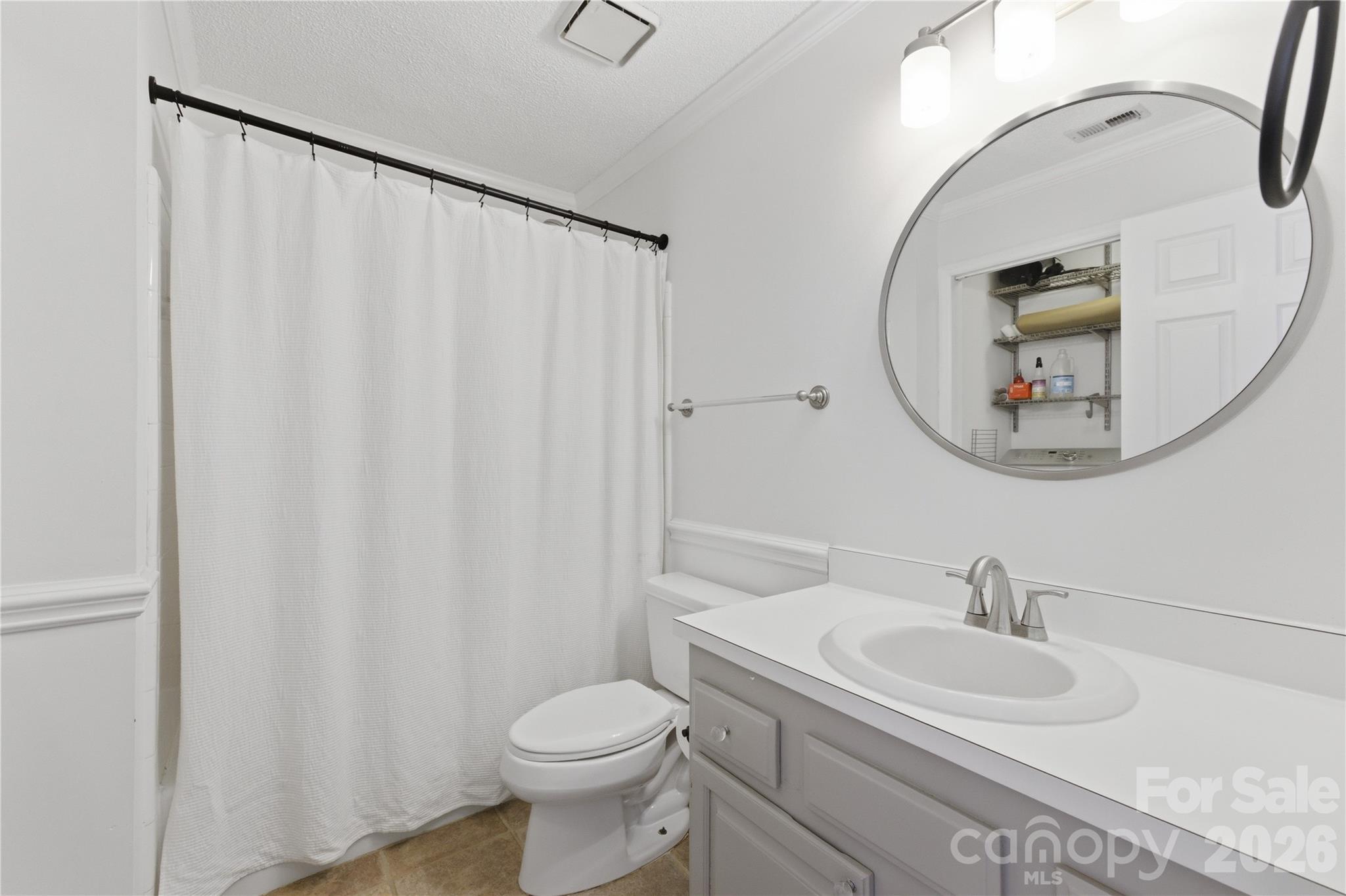 308 Queens Road Unit: 32