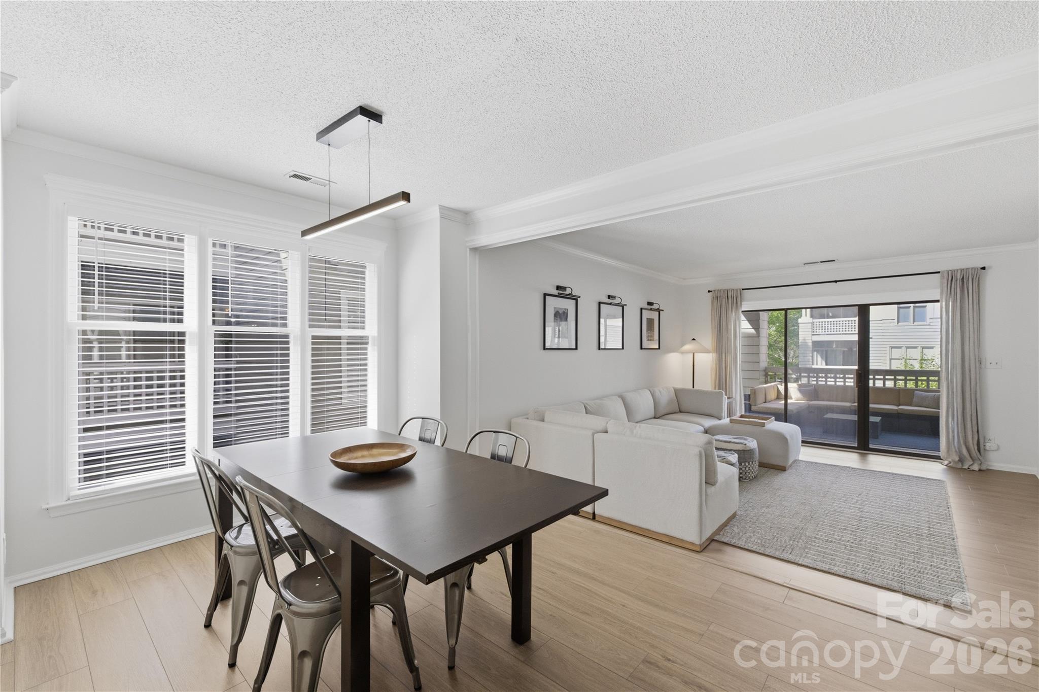 308 Queens Road Unit: 32