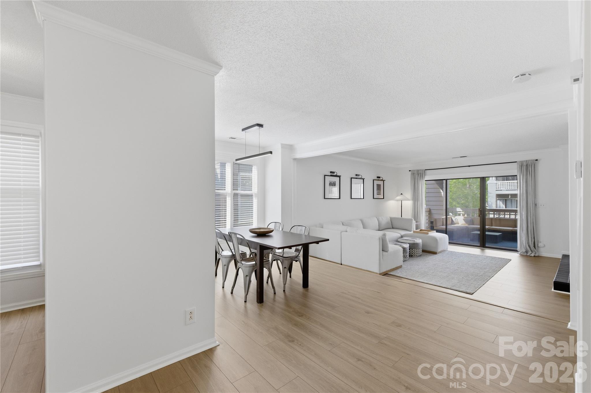 308 Queens Road Unit: 32