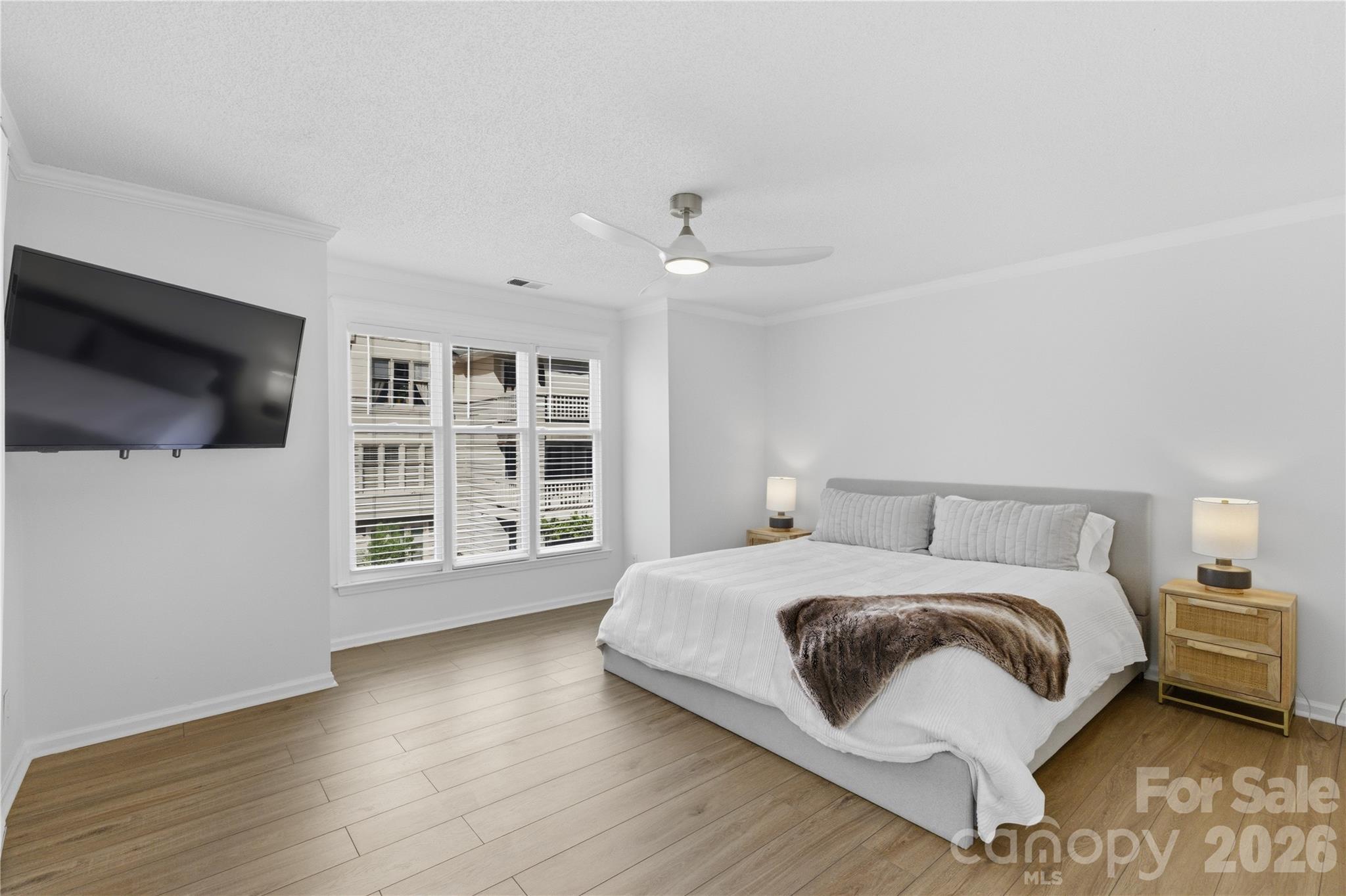 308 Queens Road Unit: 32