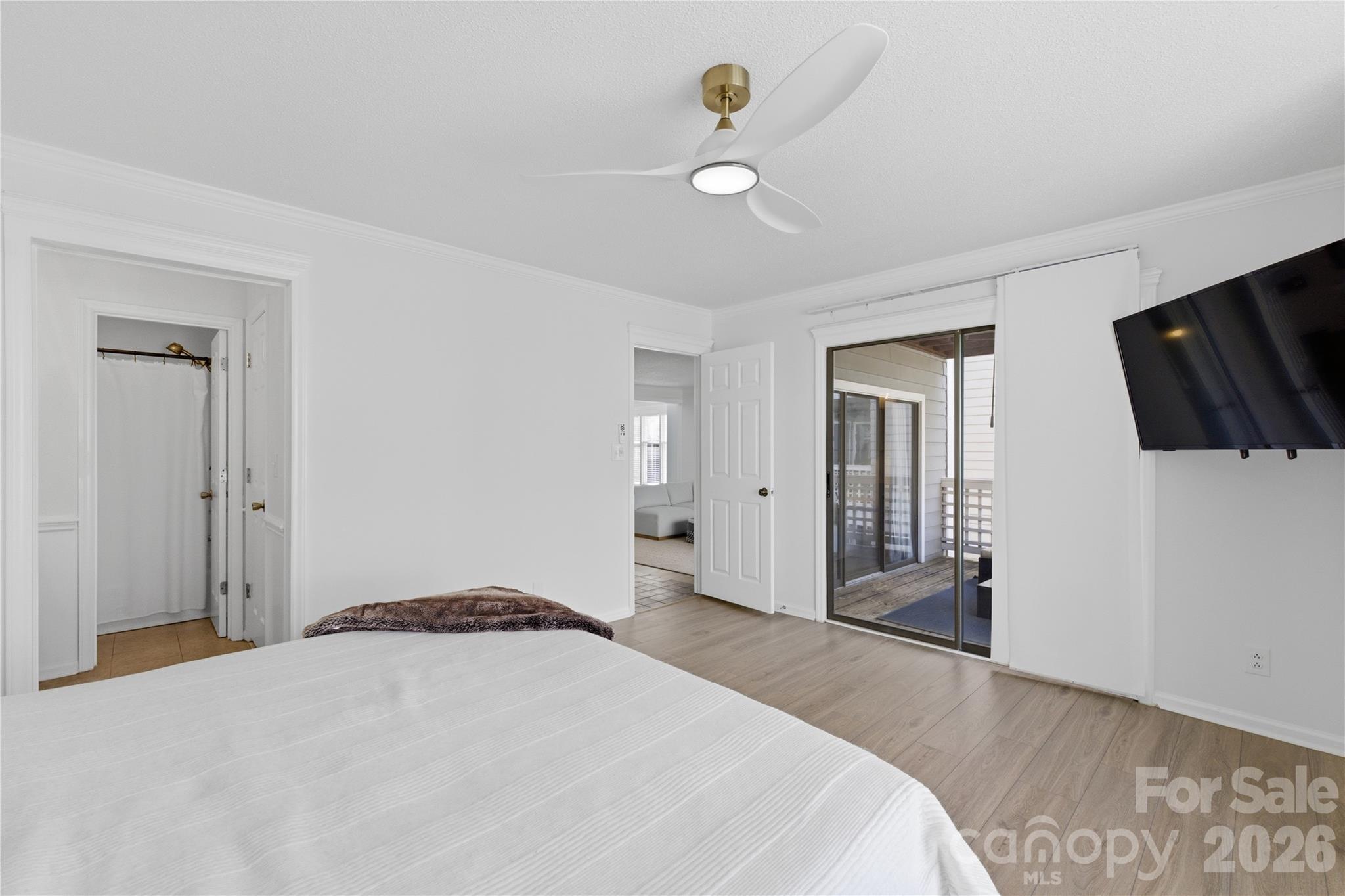 308 Queens Road Unit: 32