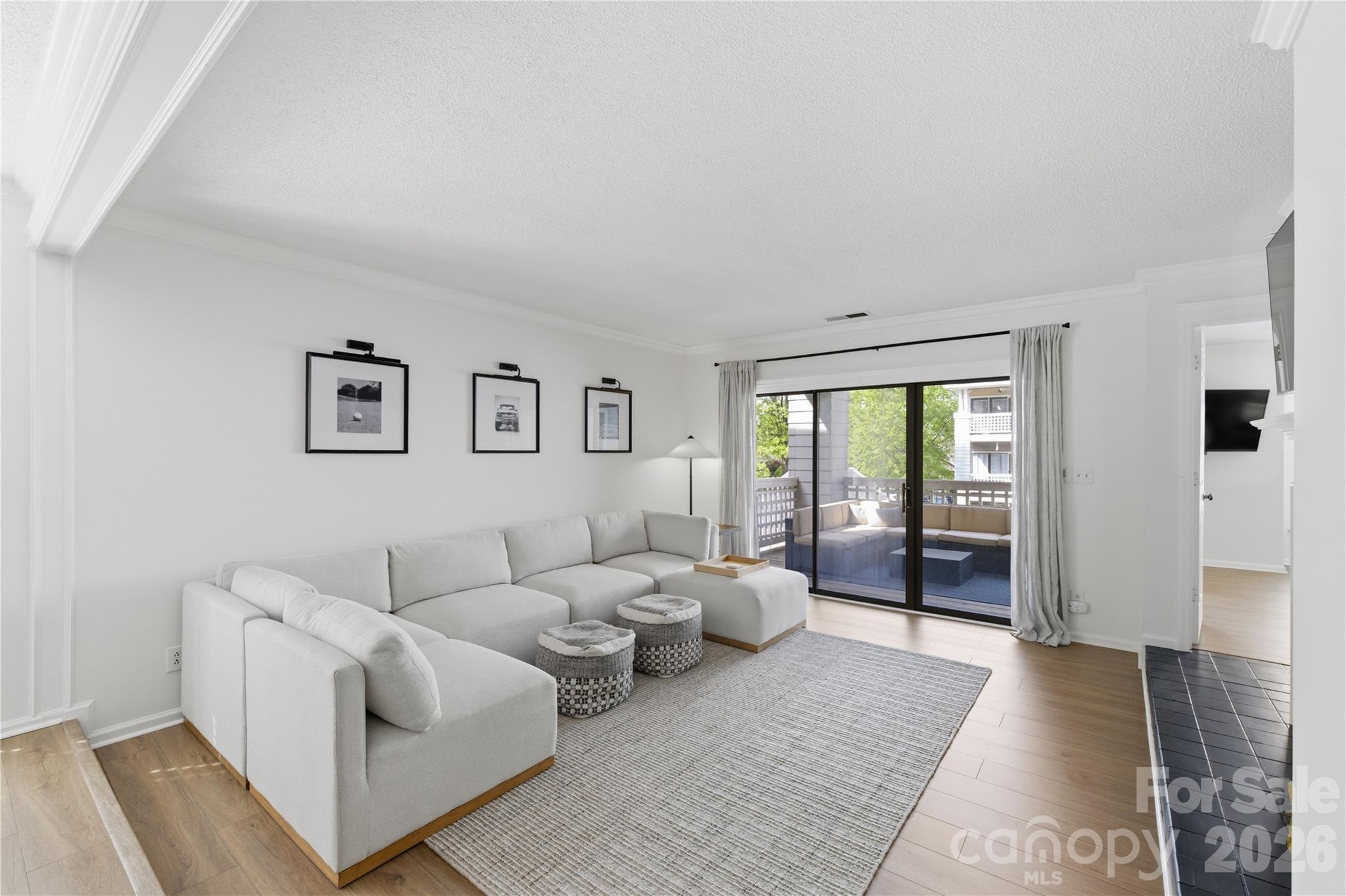 308 Queens Road Unit: 32