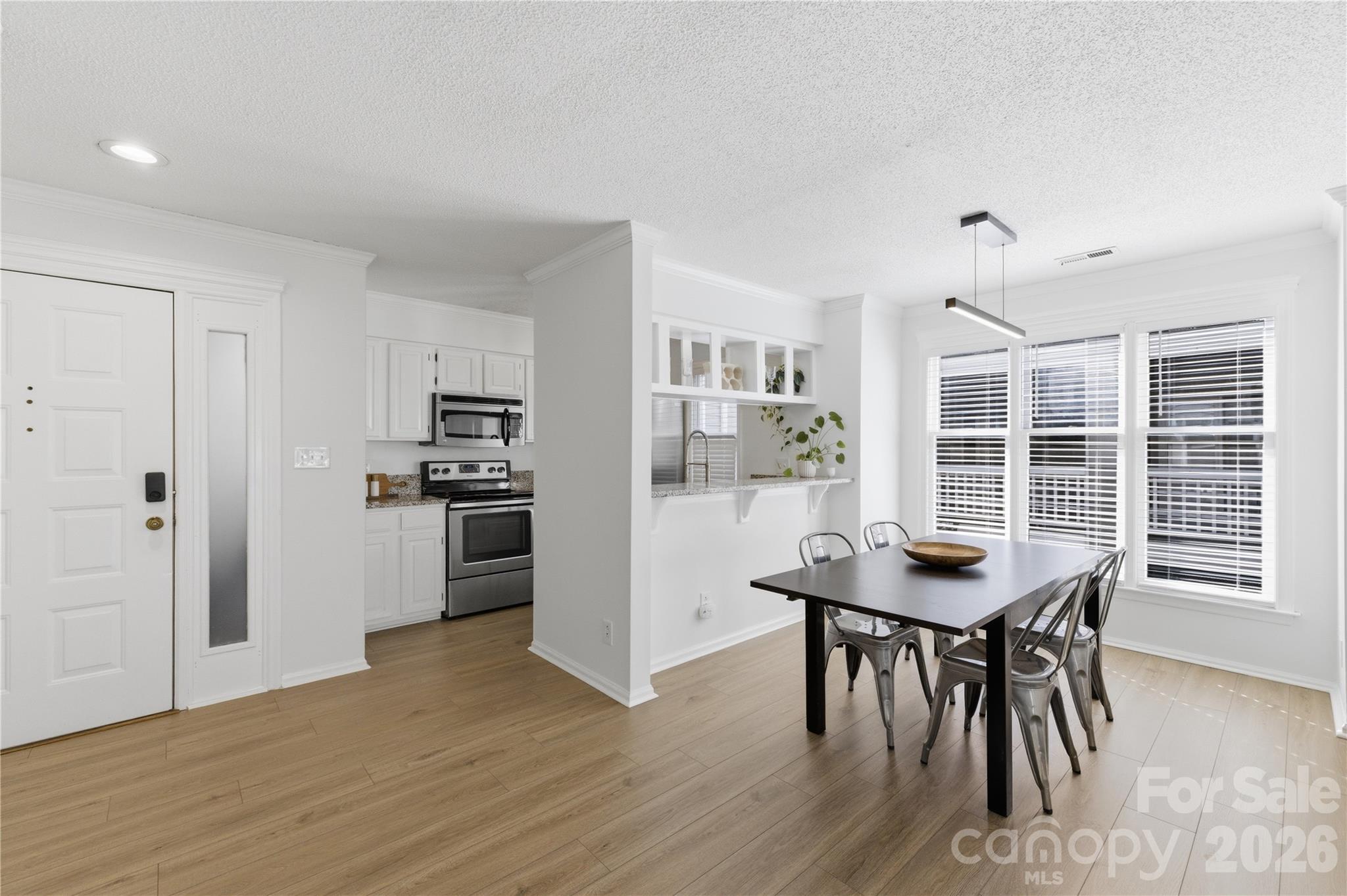 308 Queens Road Unit: 32