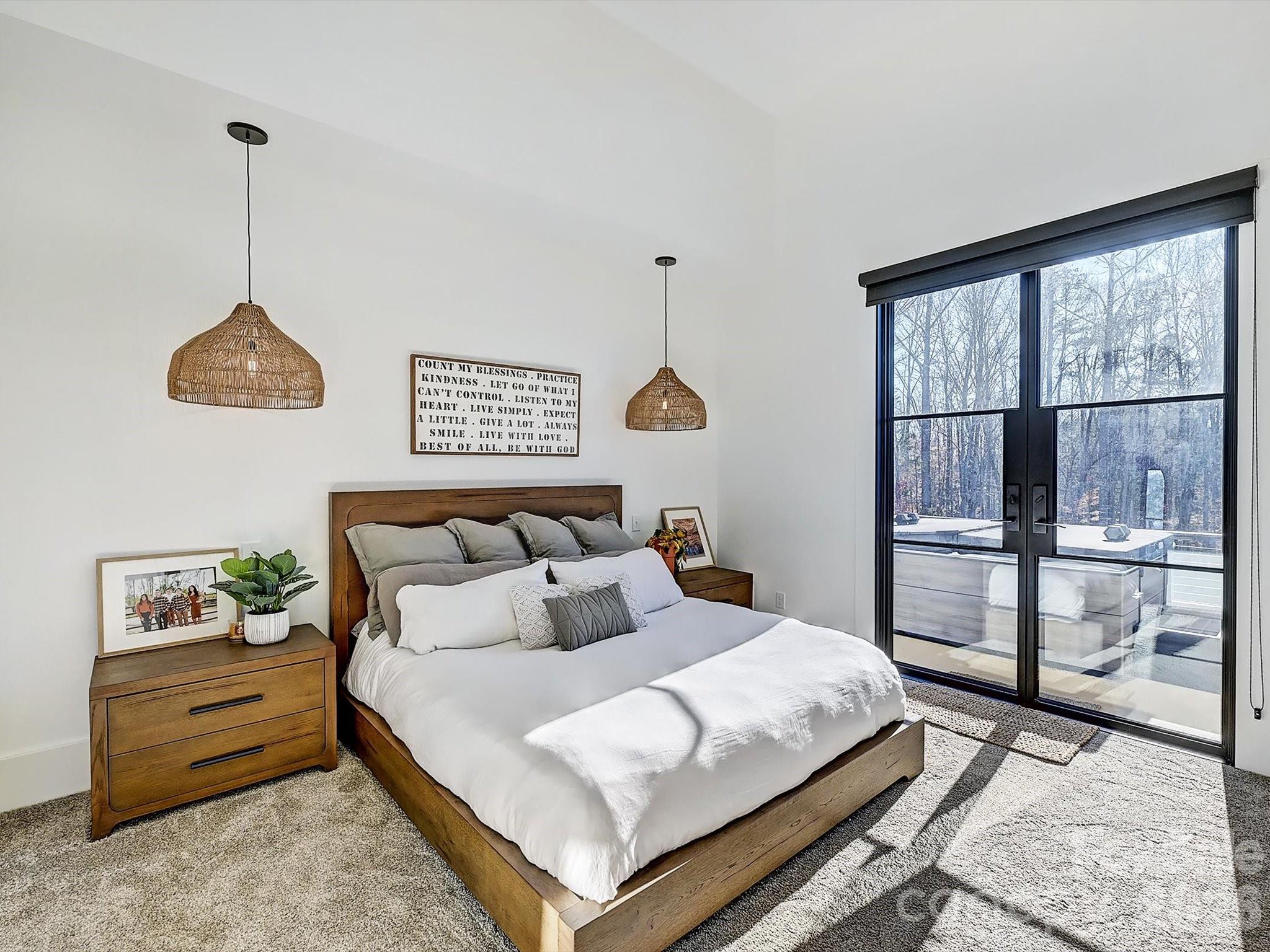 1525 Shinnville Road