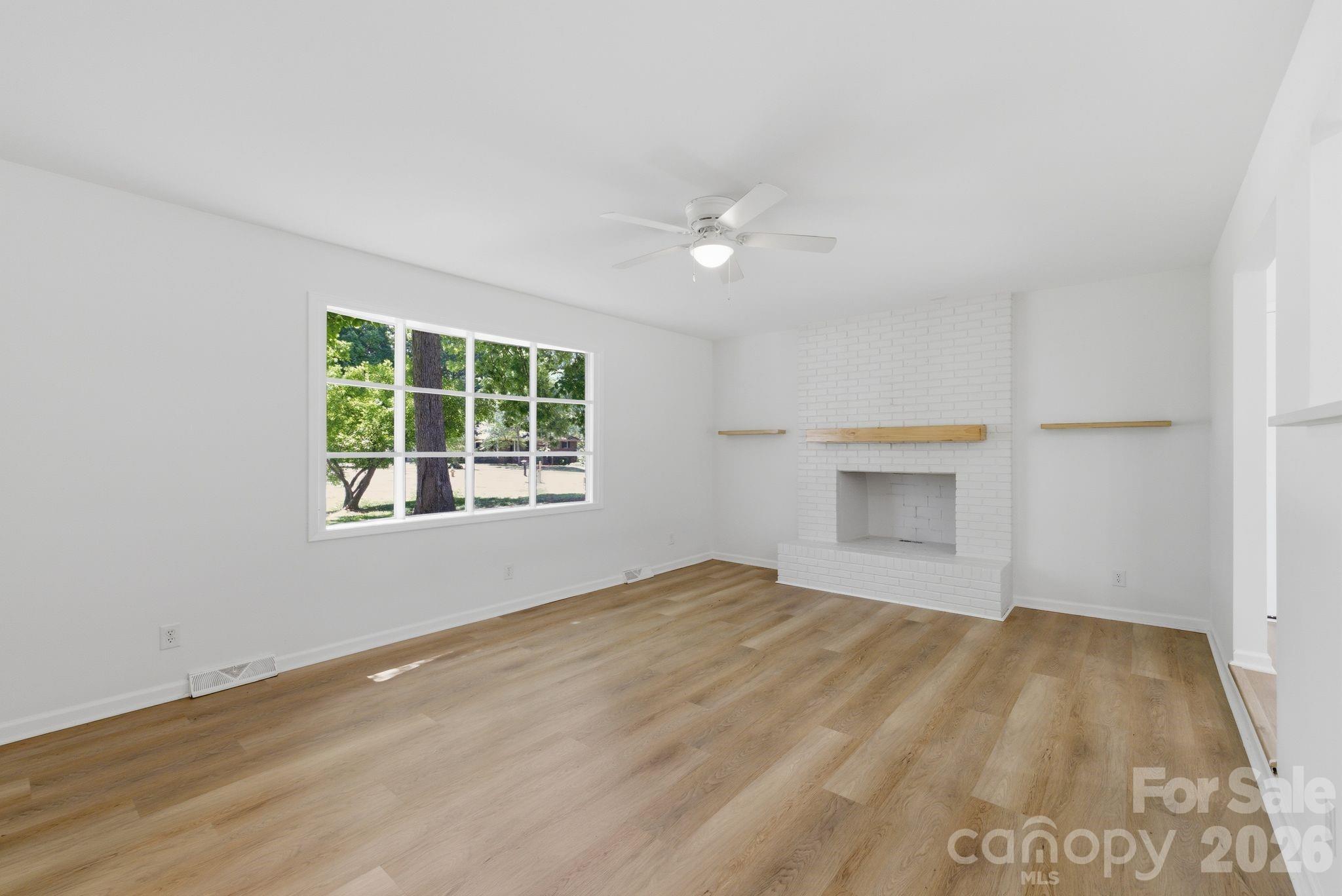 2168 Dartwood Drive NW