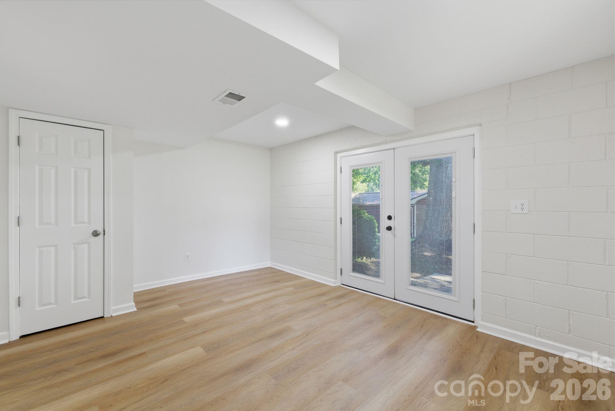 2168 Dartwood Drive NW