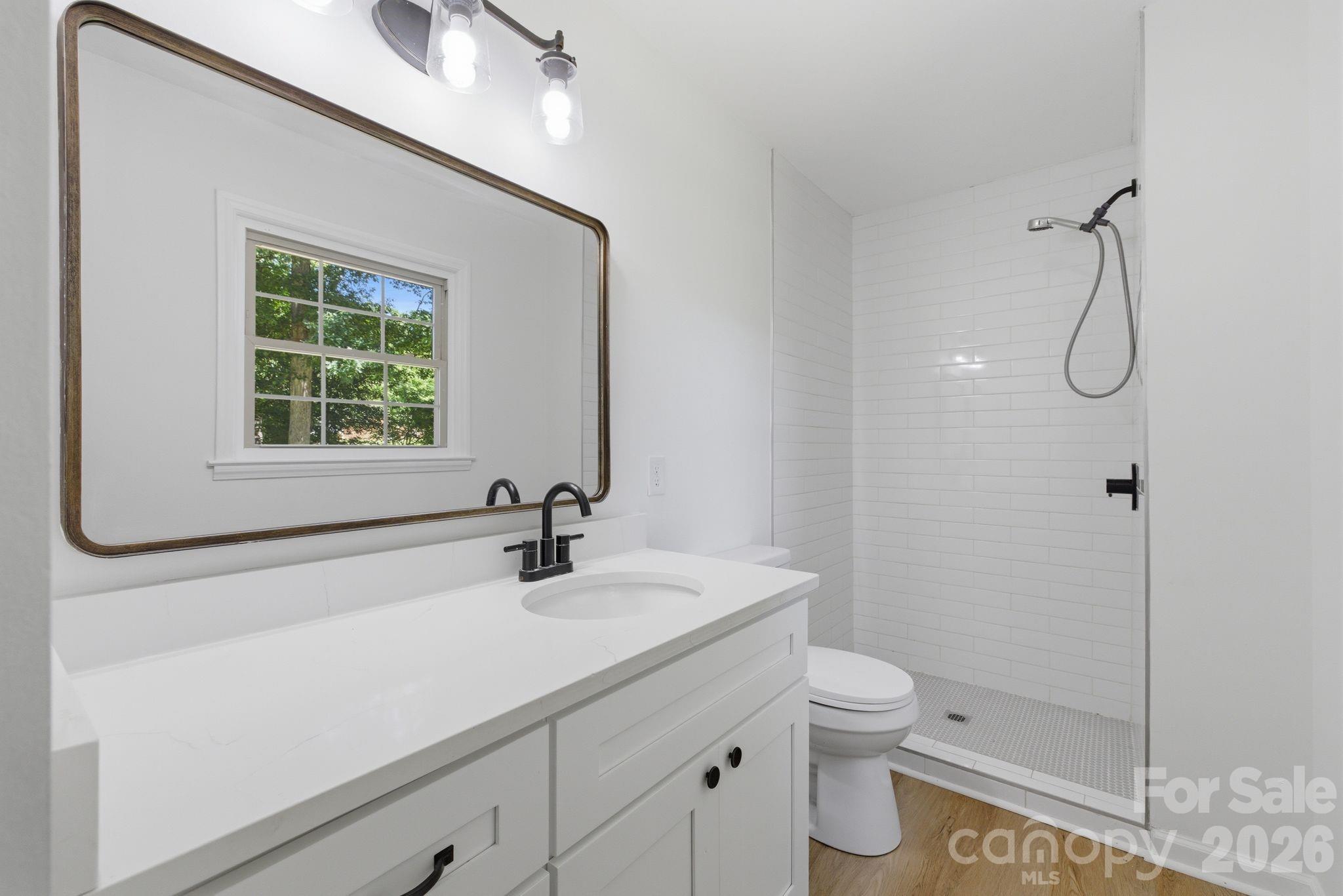 2168 Dartwood Drive NW