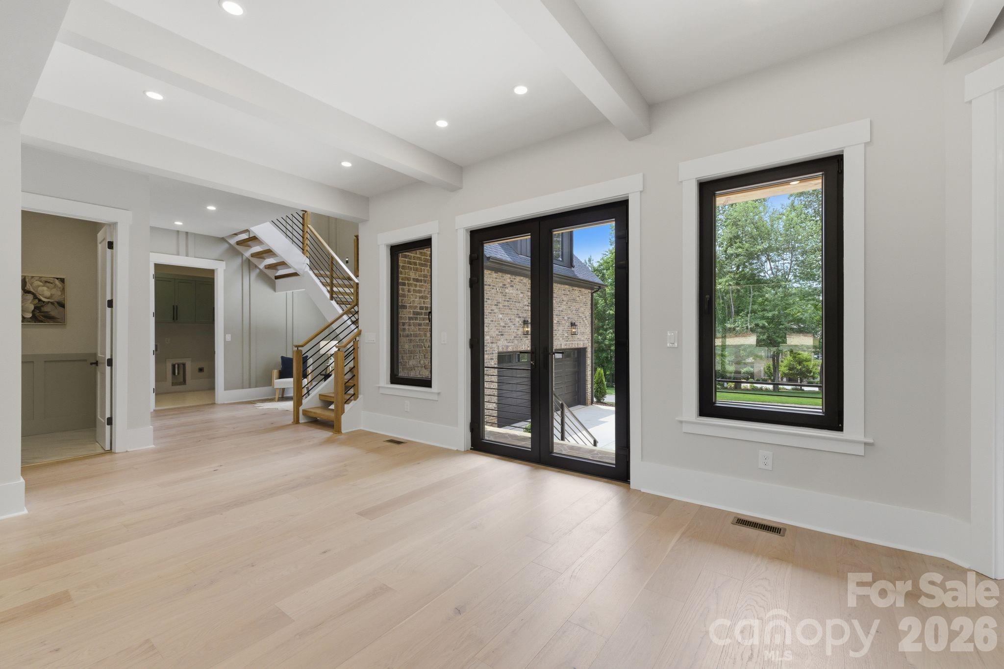 7607 Cottonwood Drive