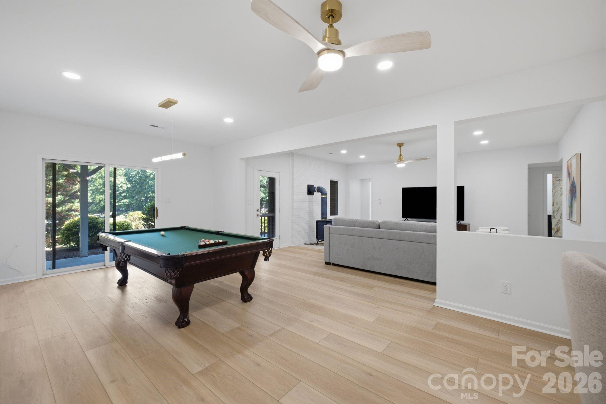 2494 Cherry Lane