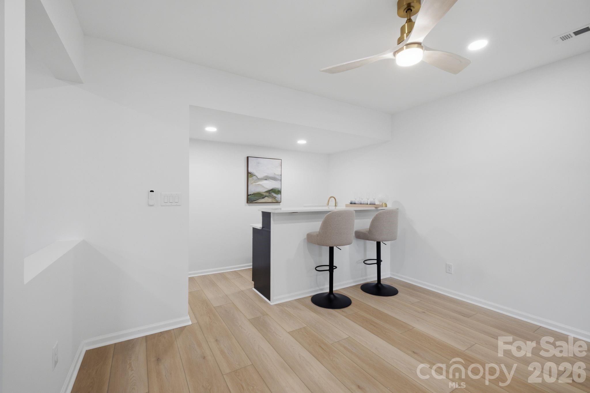 2494 Cherry Lane