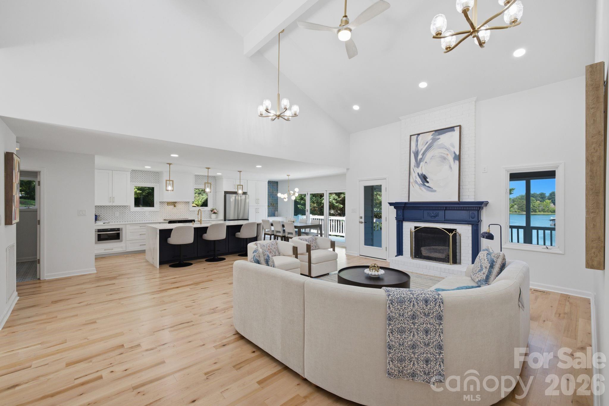 2494 Cherry Lane