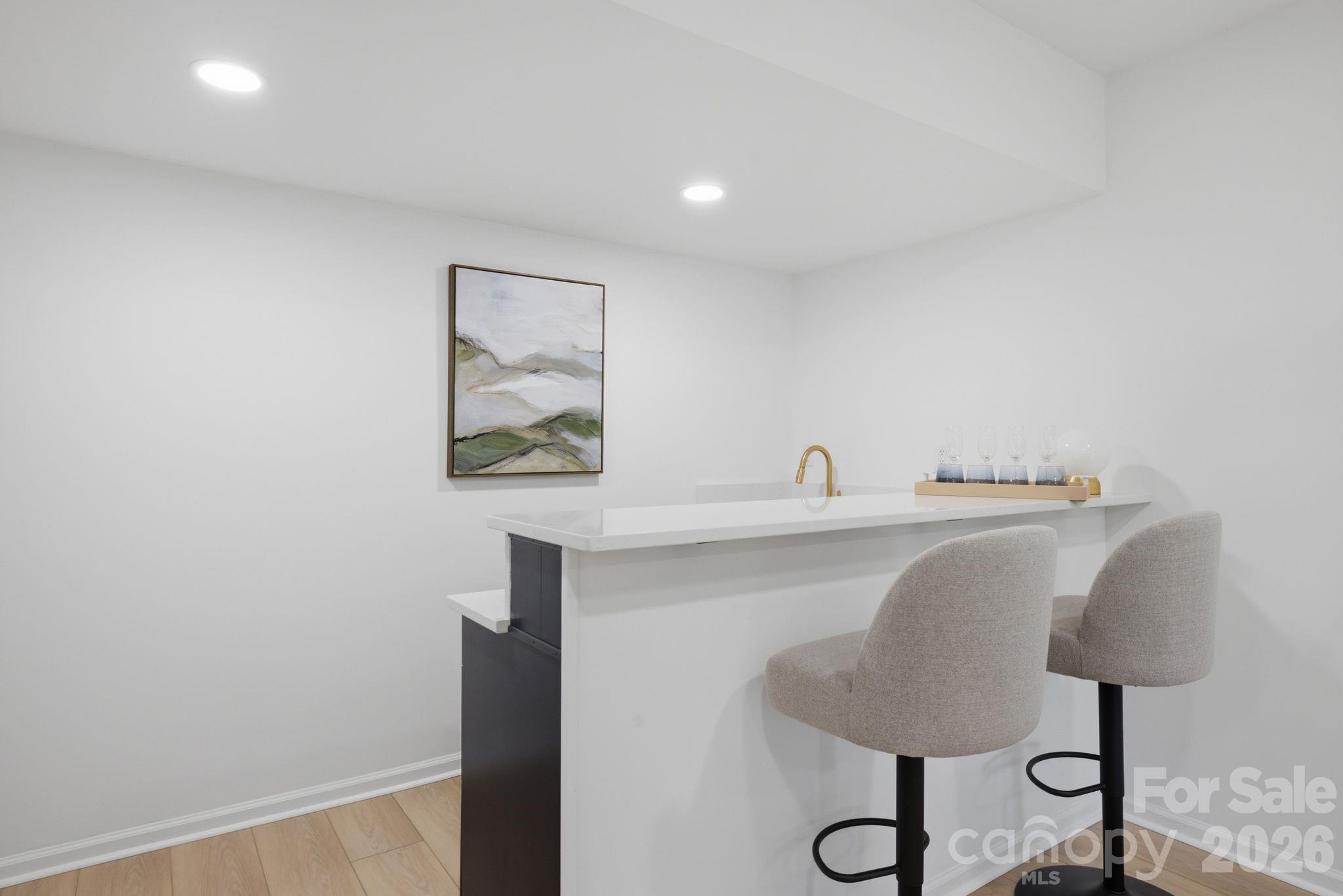 2494 Cherry Lane