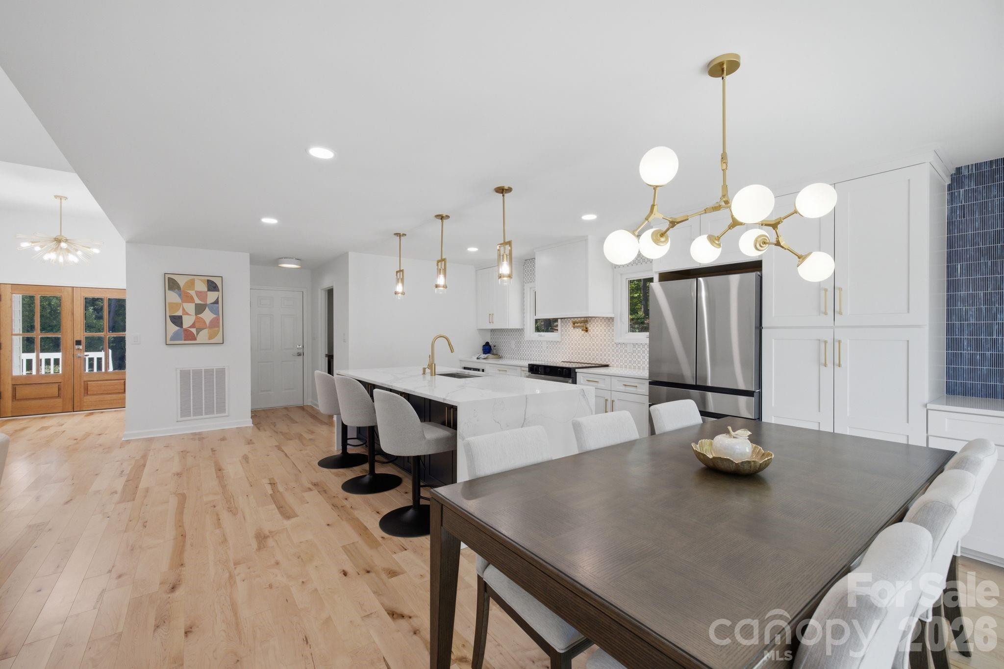 2494 Cherry Lane