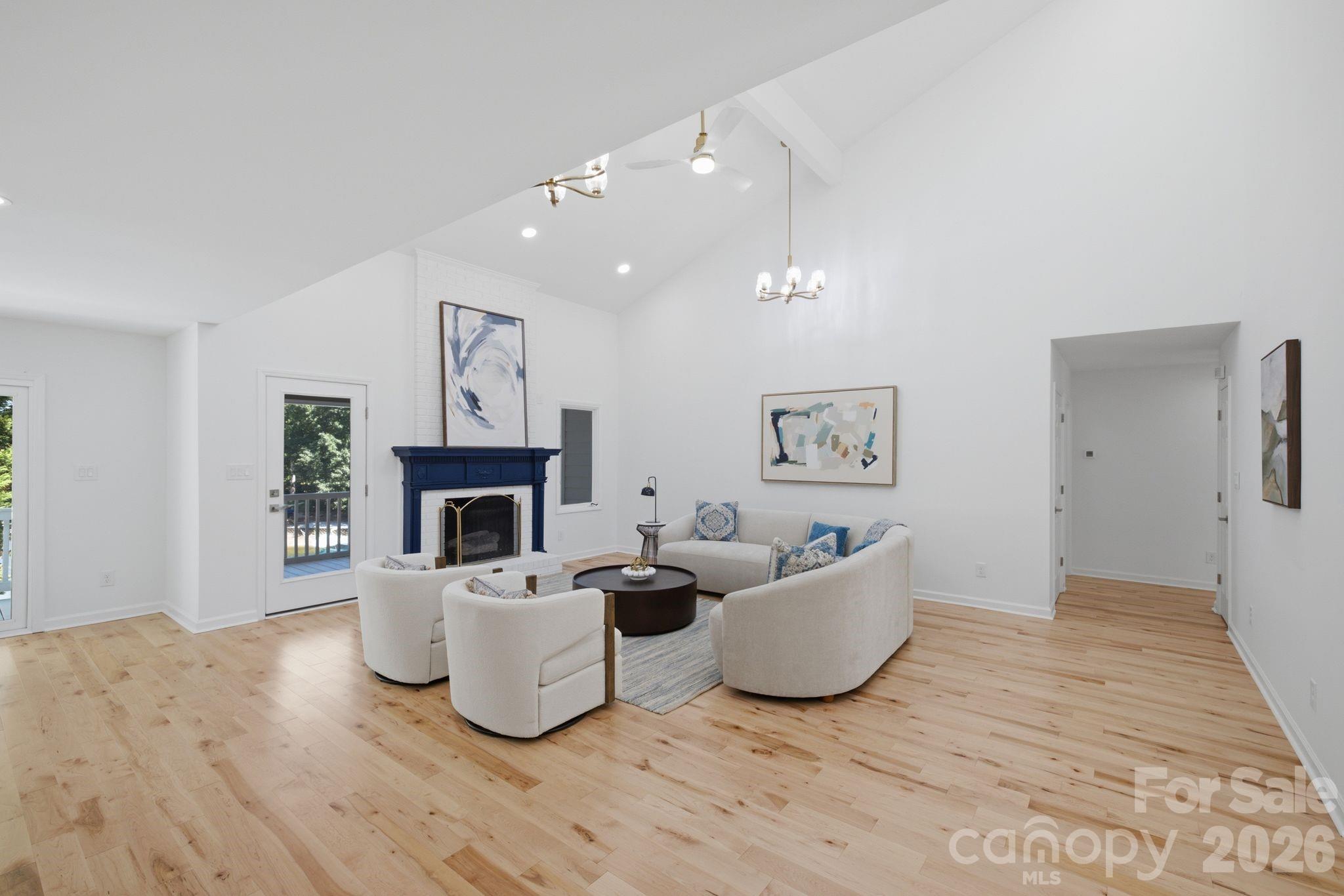 2494 Cherry Lane