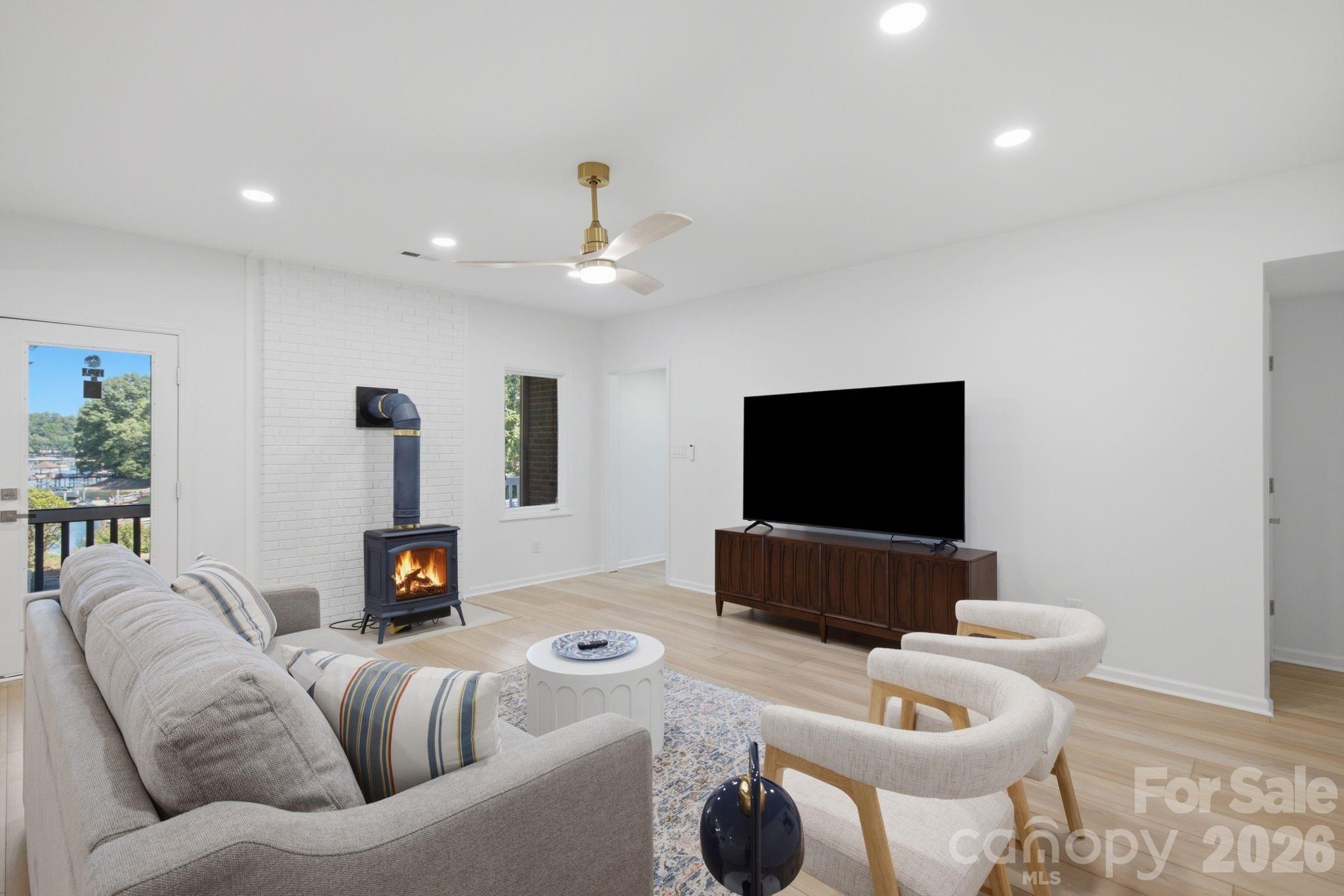 2494 Cherry Lane