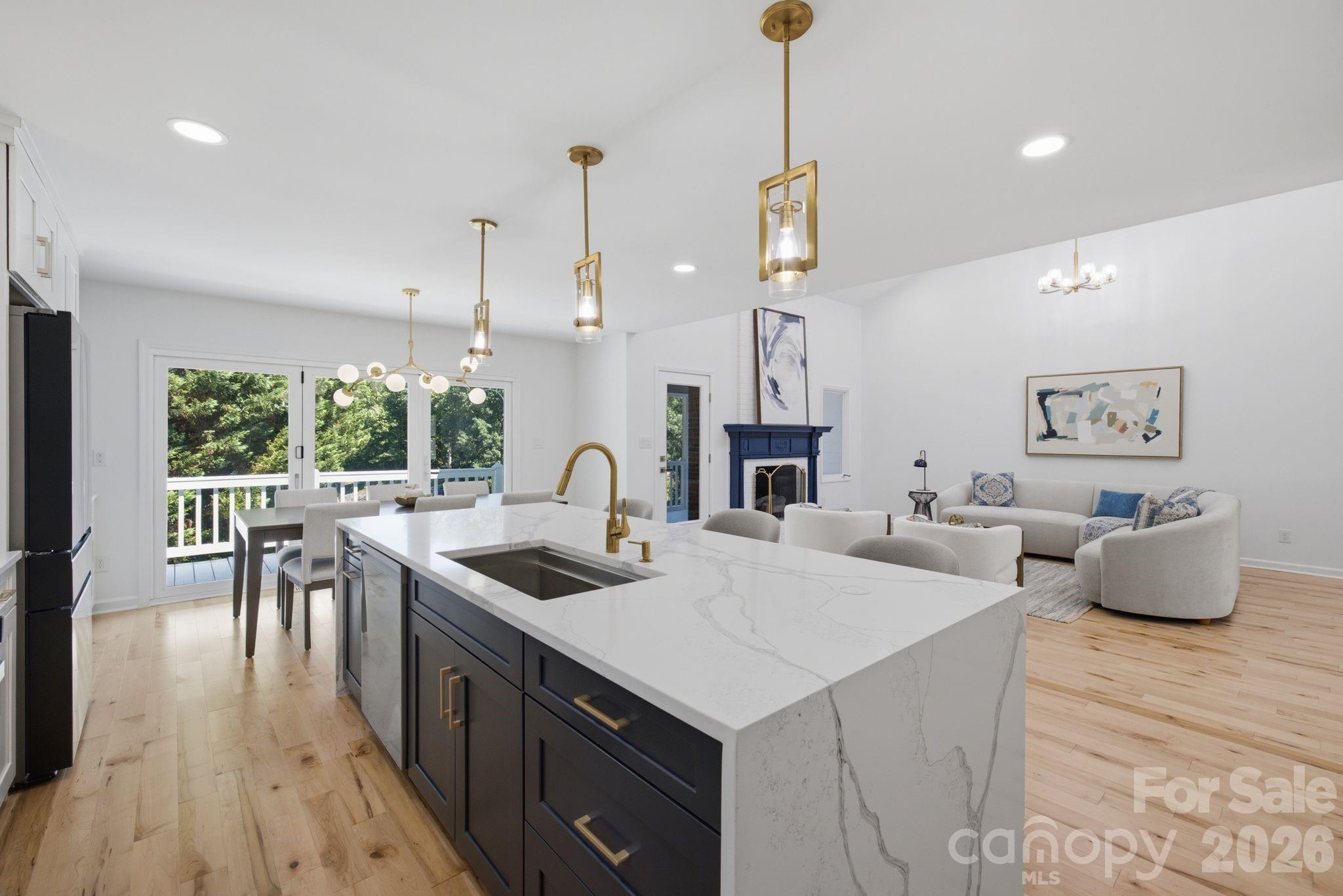 2494 Cherry Lane