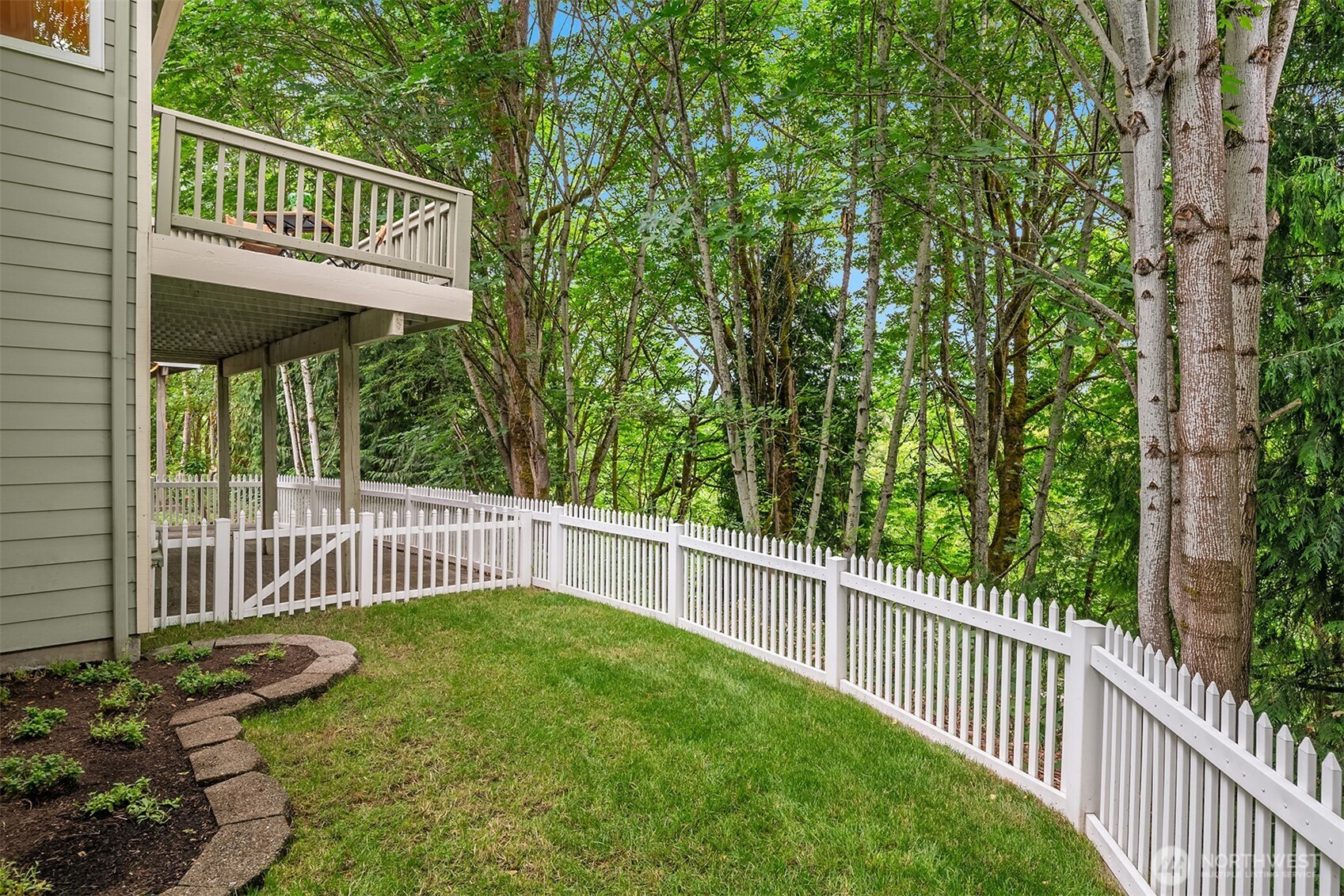 11514 NE 107th Place