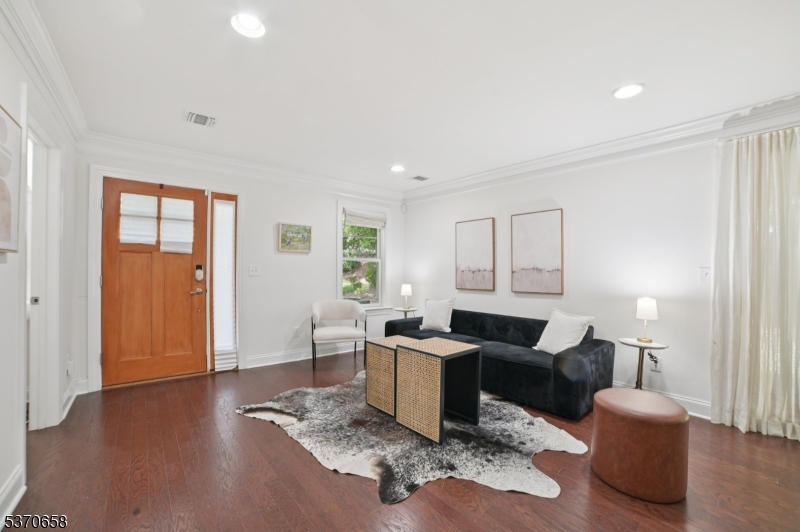34 Park Pl