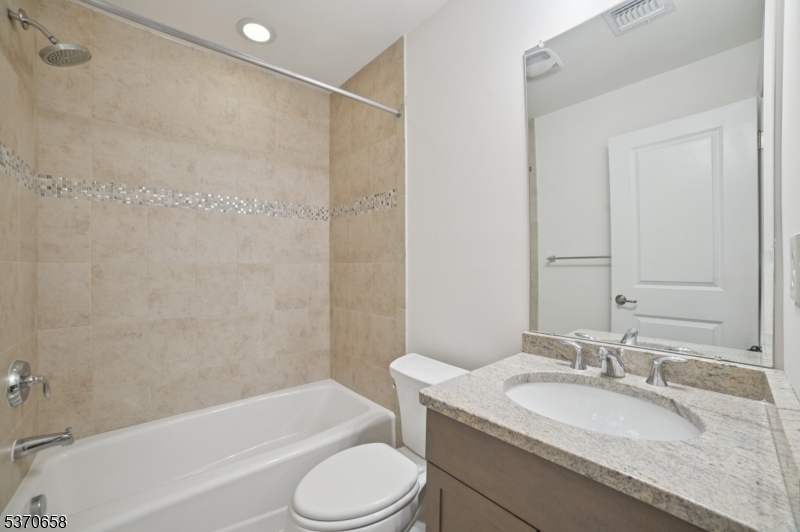 34 Park Pl
