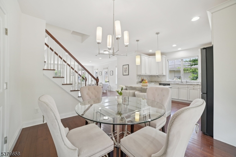 34 Park Pl