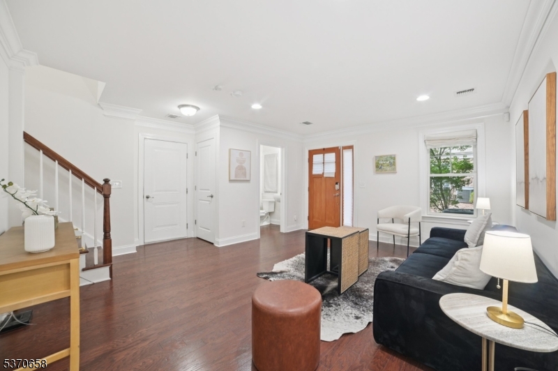 34 Park Pl