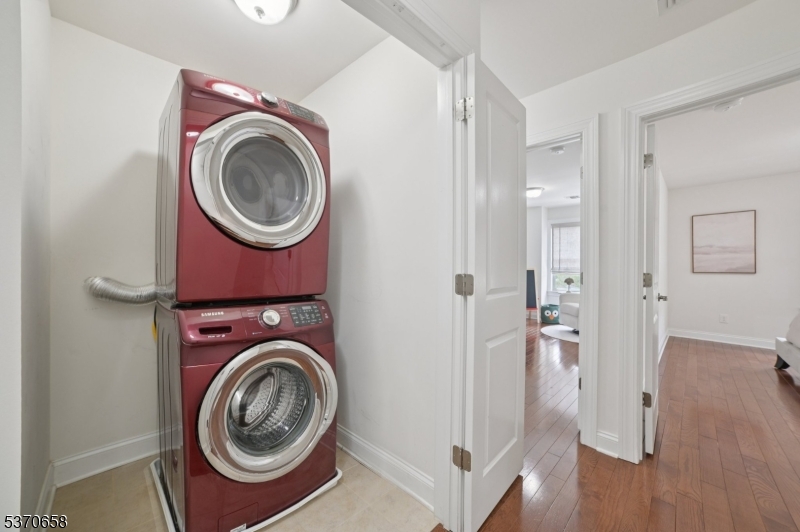 34 Park Pl