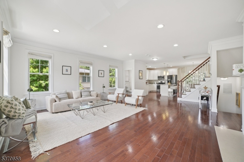 34 Park Pl