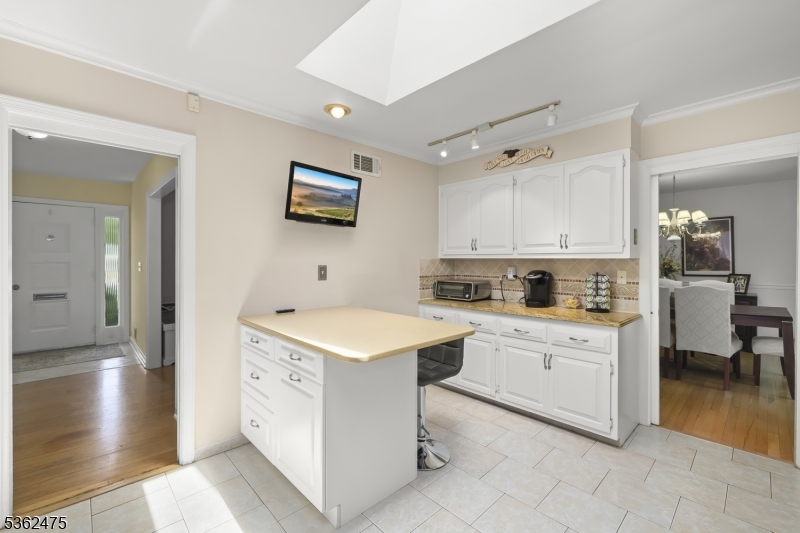 58 Harrison Dr